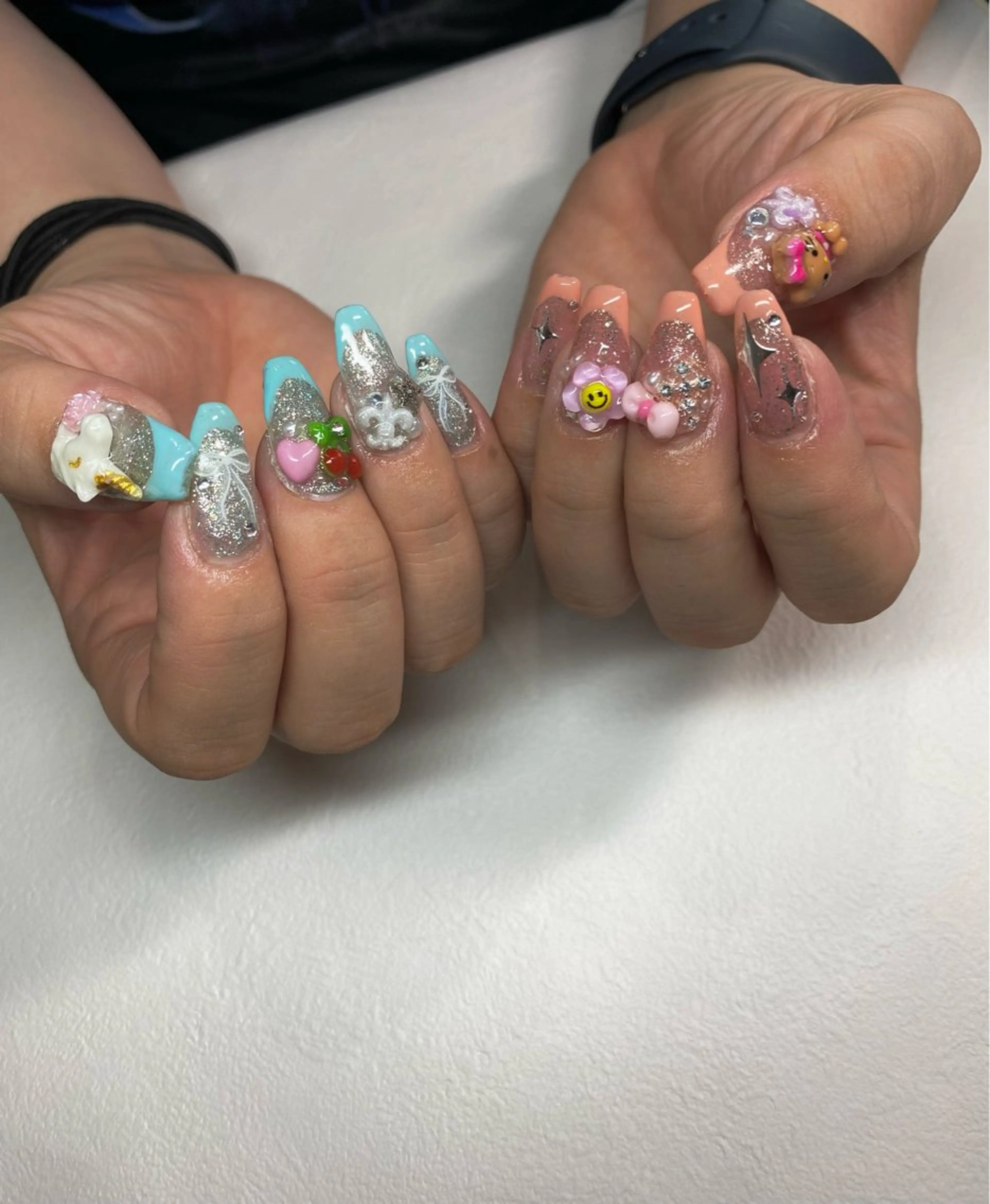 ネイル ハンドネイル デコパーツが得意♪ ネイル/眉毛/エステの眉毛・アイブロウイメージ