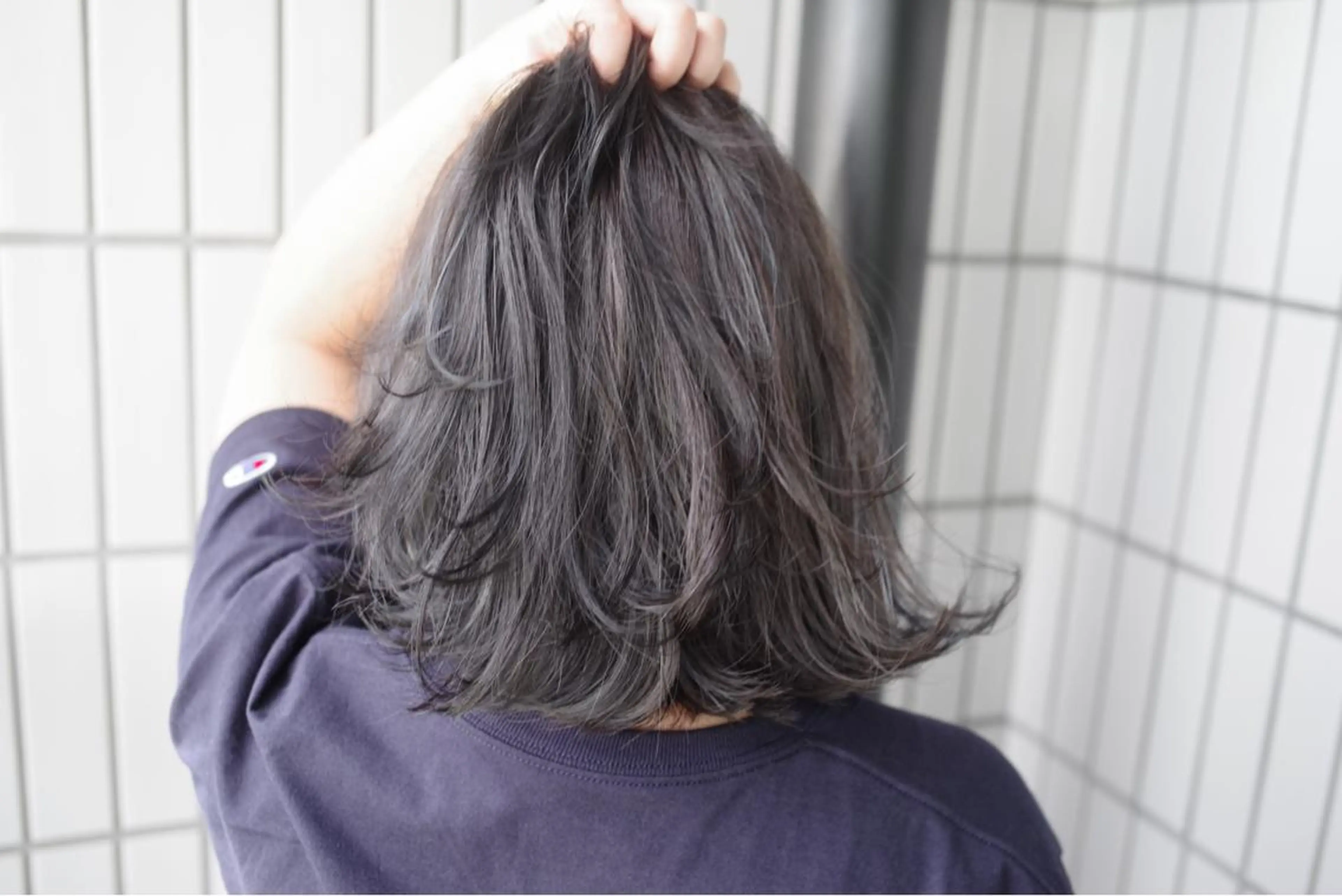 ミディアム カラー ヘアアレンジ ハイライトカラー ハイライト マンツーマン施術🦋 ayajuのヘアスタイル