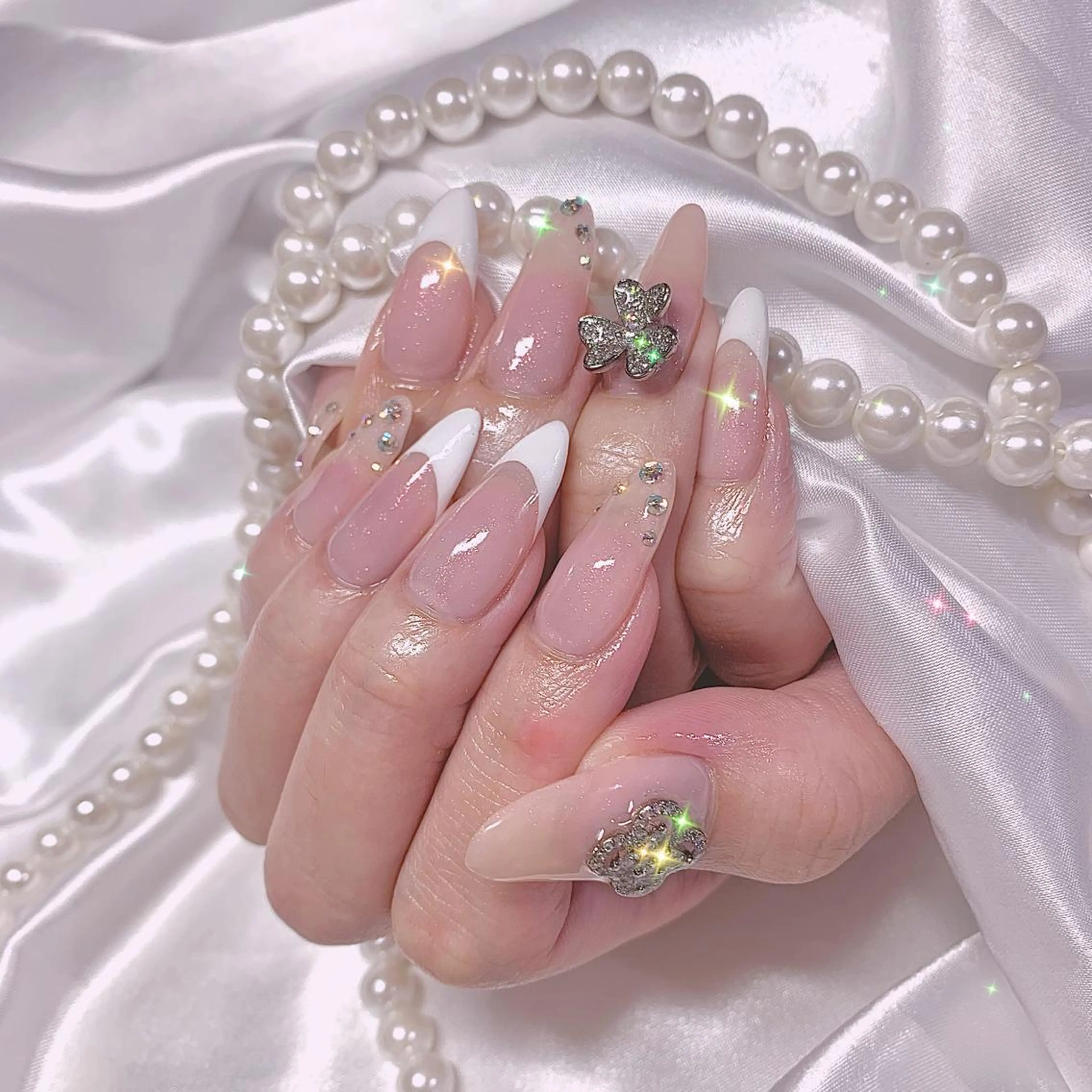 ネイル élu by Noriko 前原のネイルデザイン