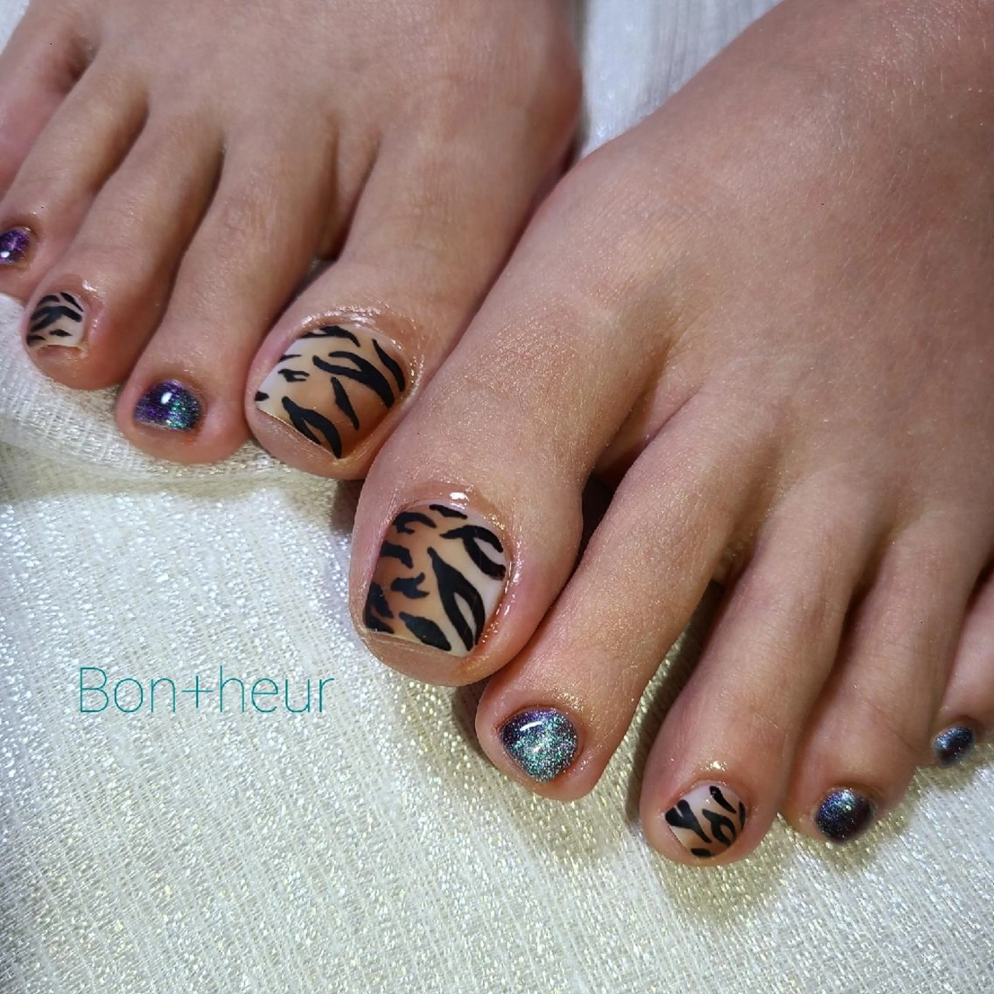 ネイル クリアネイル フットネイル ジェルネイル ワンカラーネイル 冬ネイル 宮口 紗子のネイルデザイン