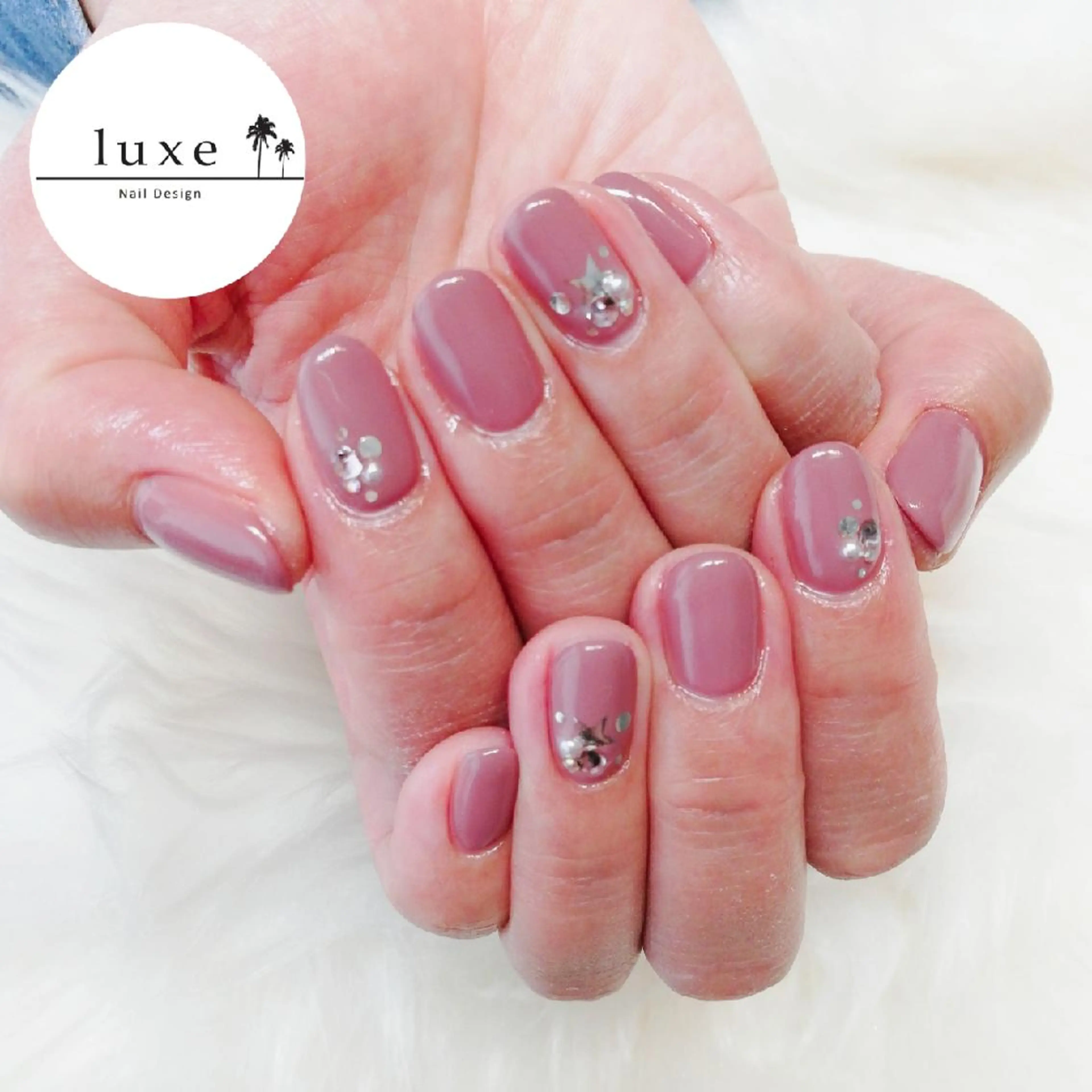 ネイル luxe NailDesignのネイルデザイン