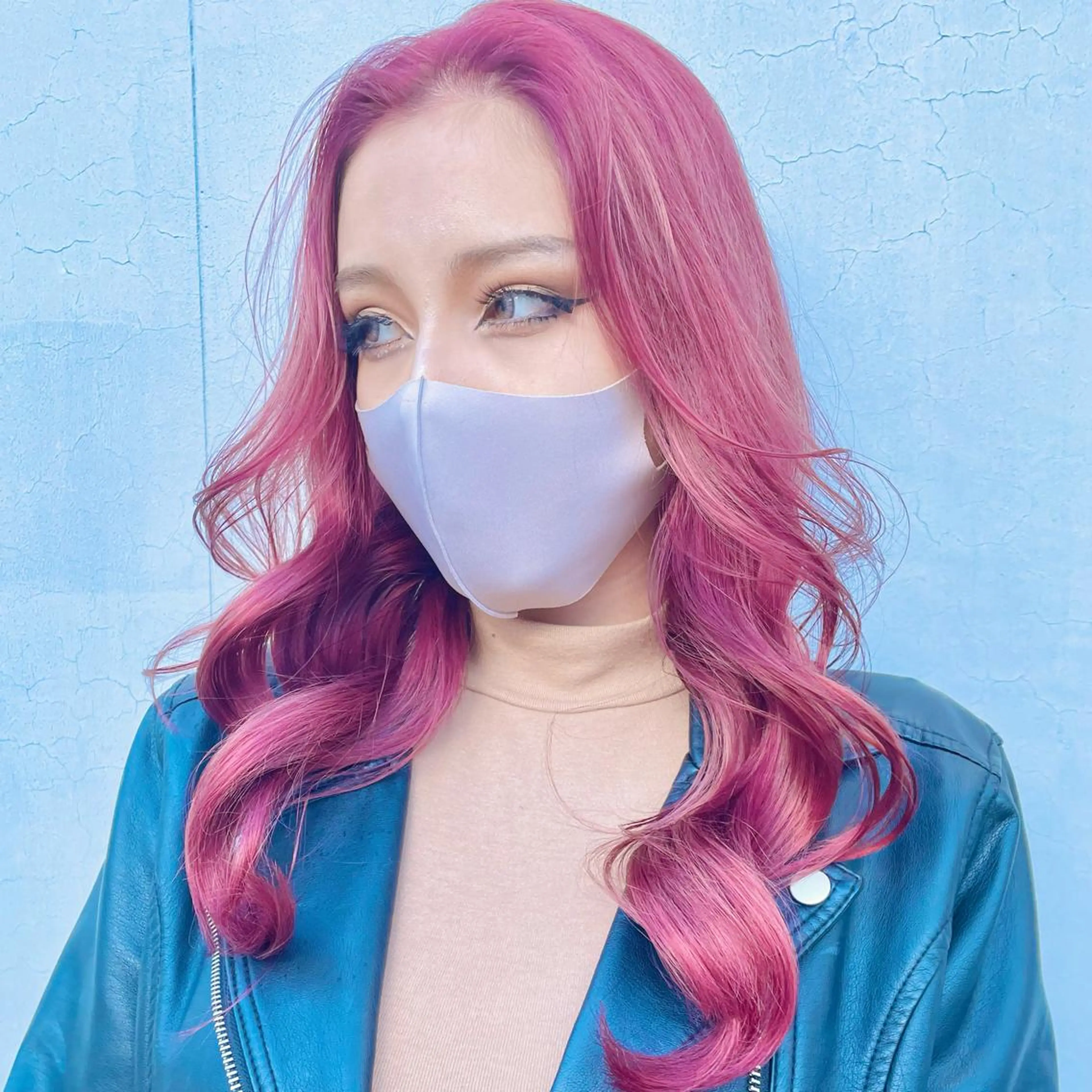 ロング カラー ブリーチ ケアブリーチ ダブルカラー インナーカラー ピンクカラー もにか🌞原宿/渋谷 🌝ブリーチカラーのヘアスタイル