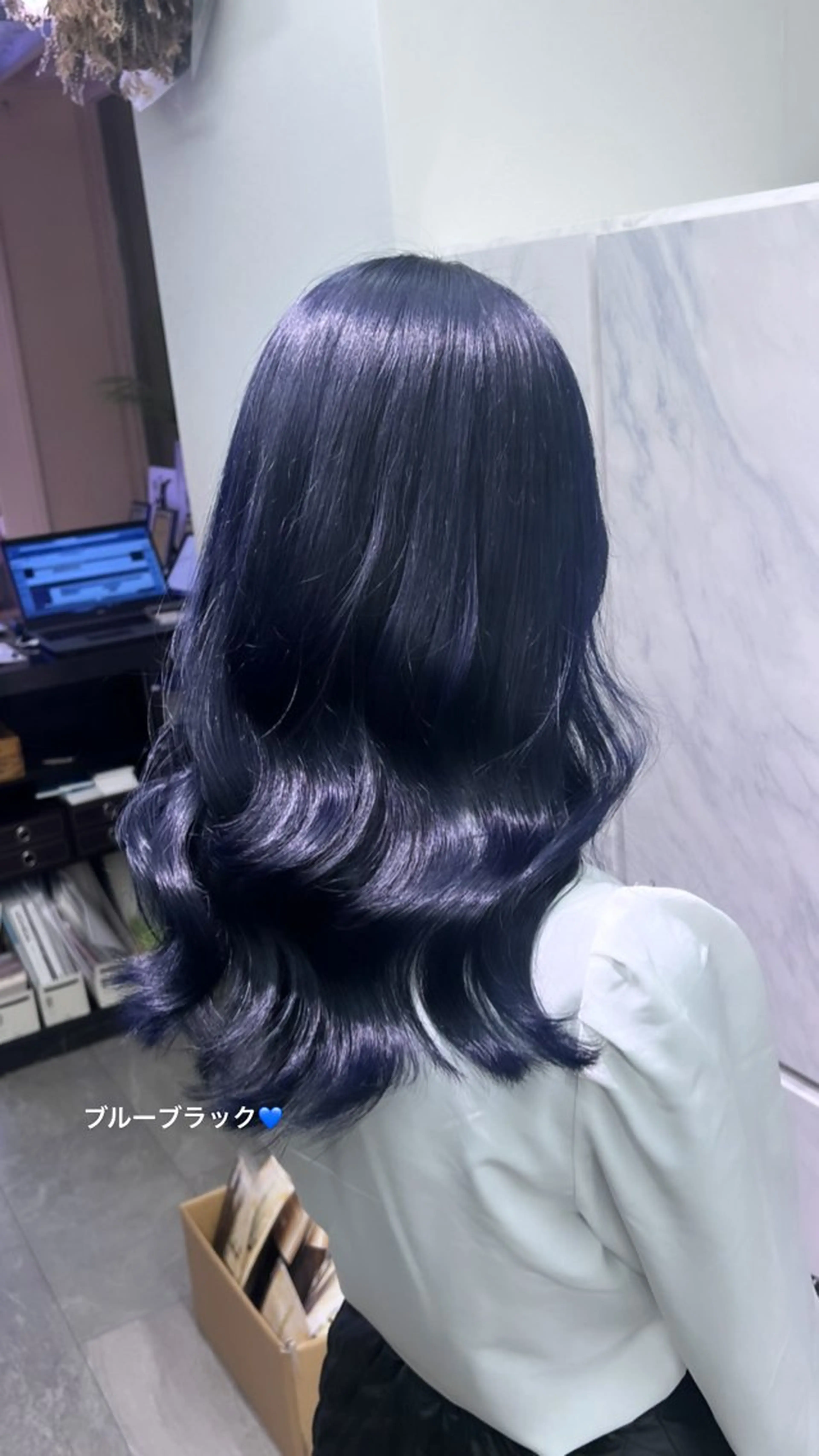 ロング カラー 黒髪 ブルーカラー ブルーブラック ヘアカラー 渋谷/ハイトーン エクステ*☆🌙咲妃のヘアスタイル