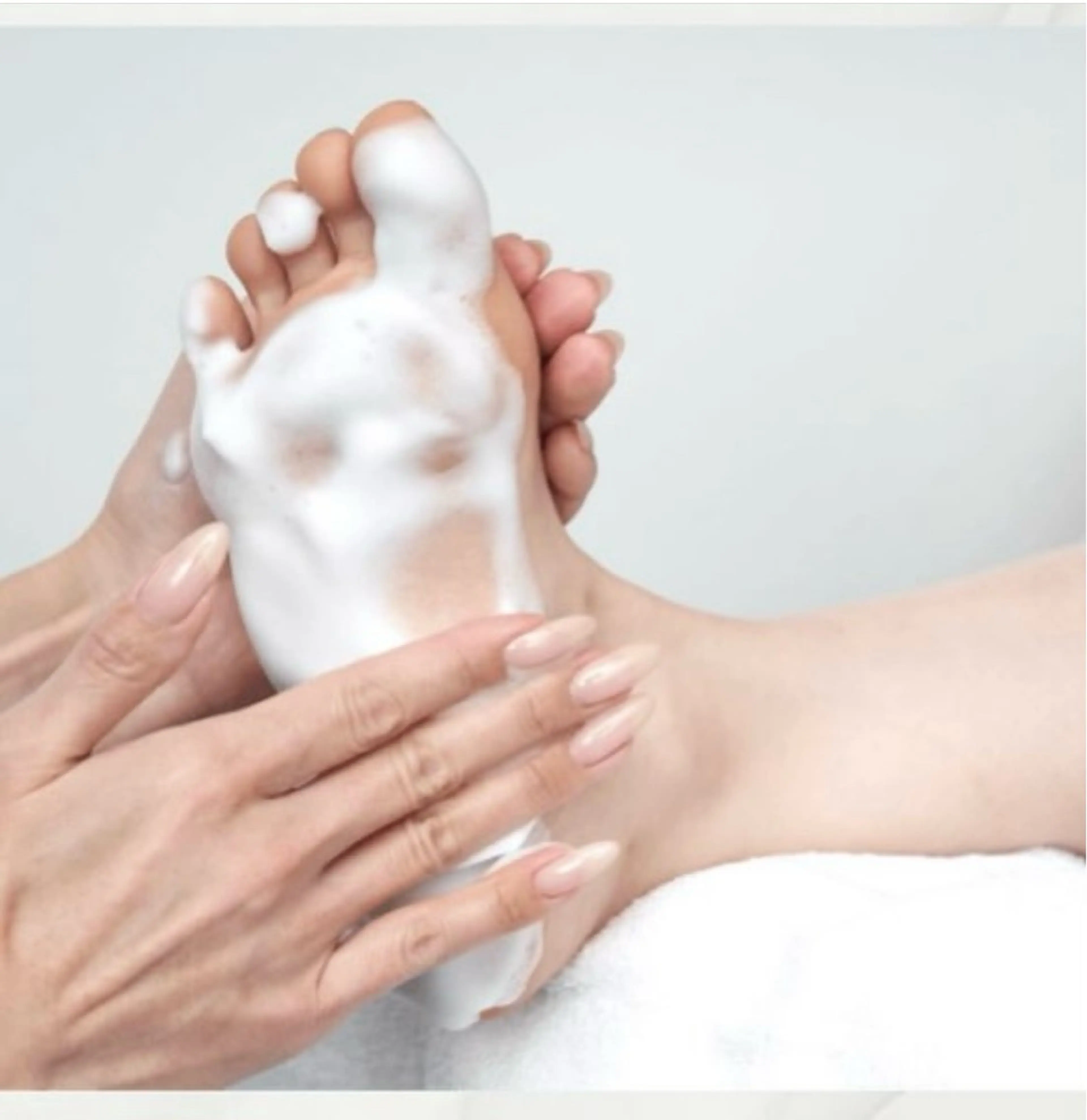 【泡足エステ/角質ケア】ピカピカふわふわのお足元に😊💖✨の写真