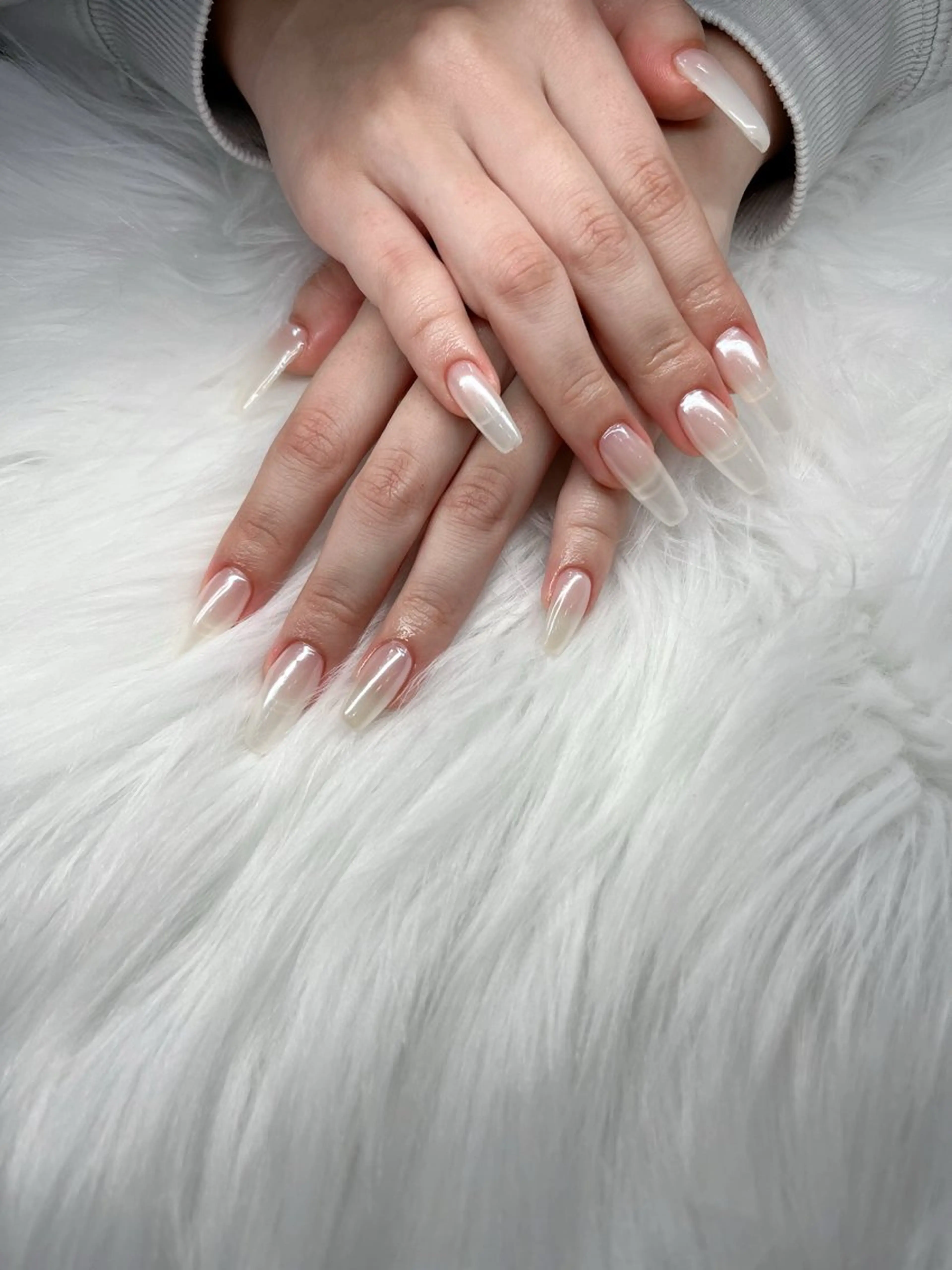 ネイル オーロラネイル フレンチネイル ガラスフレンチ ロングネイル マグネットネイル ハンドネイル XIMINANAIL SALON堀江店のネイルデザイン