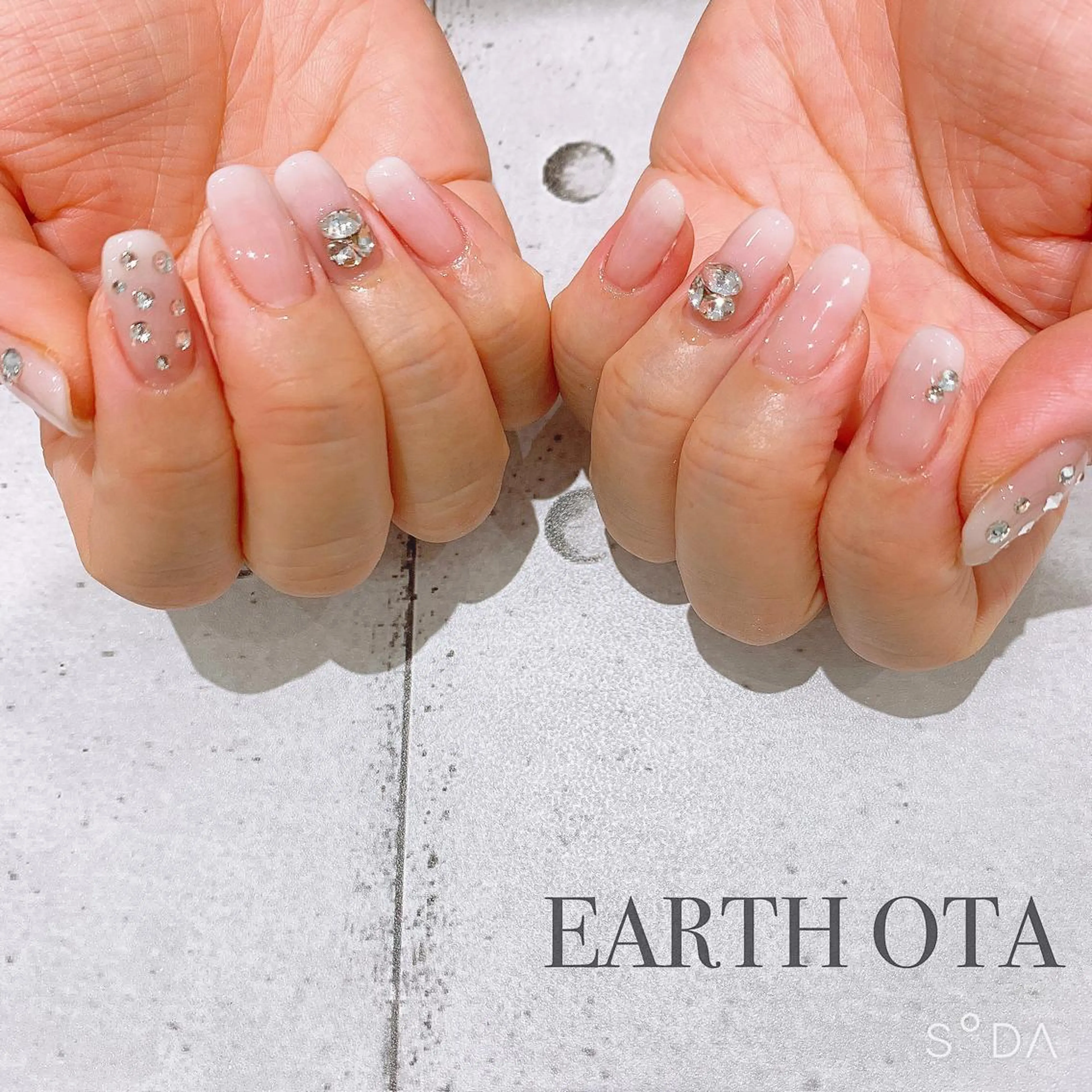 ネイル Rena colore'のネイルデザイン