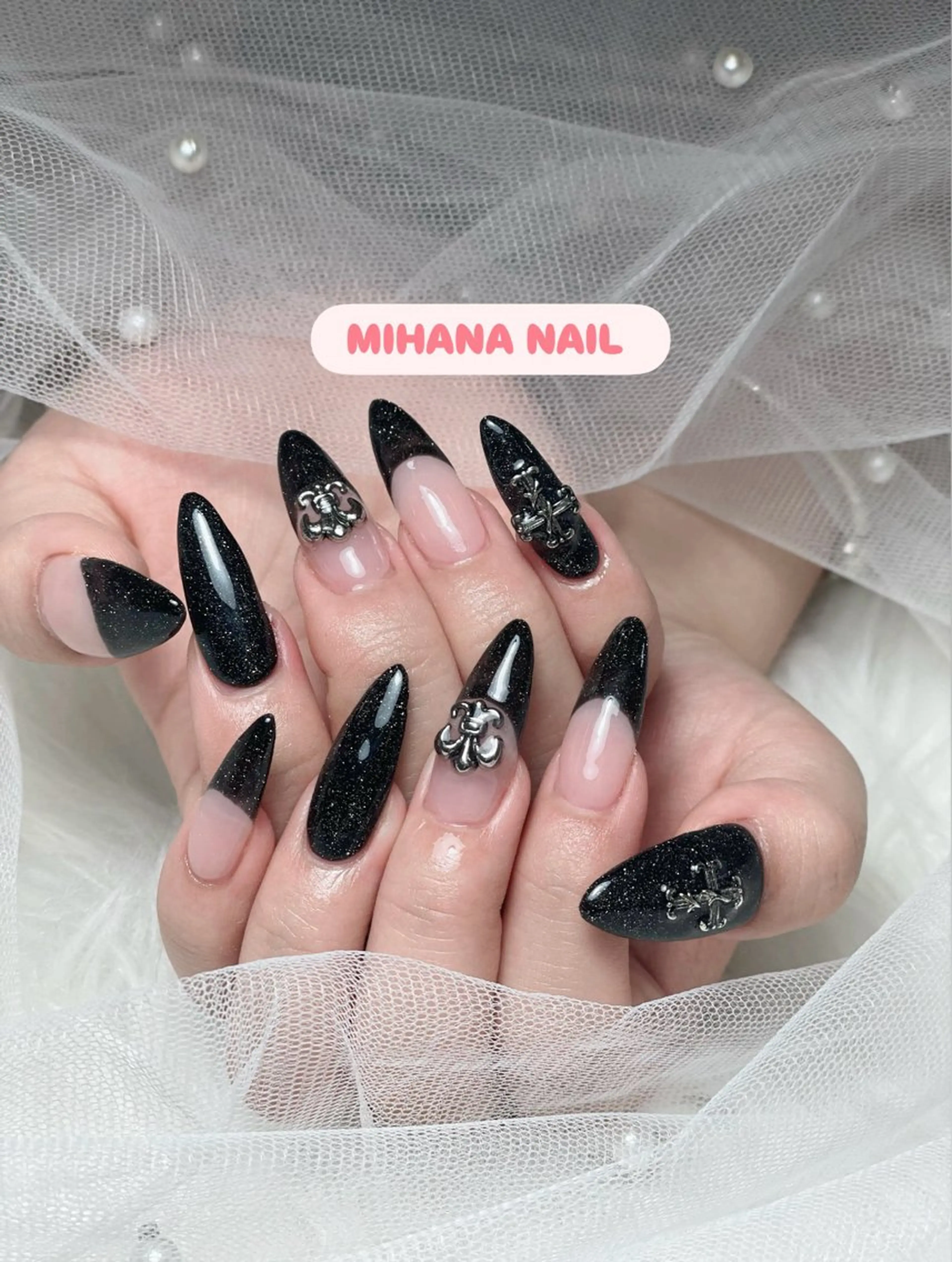 ネイル 長さ出し フレンチネイル グラデーション 卒業式 マグネットネイル ハンドネイル MIHANA NAILのネイルデザイン