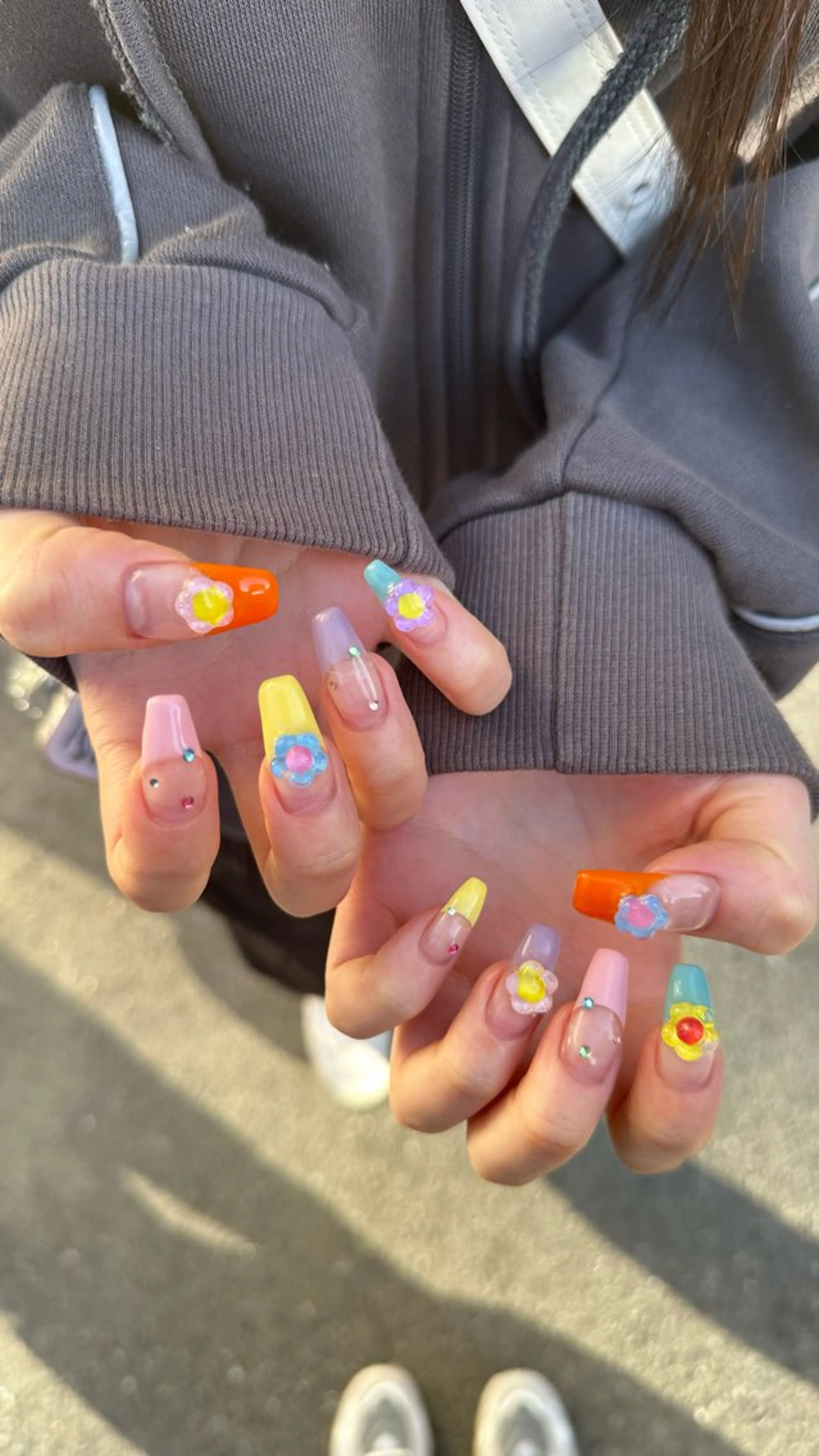 ロング ハンドネイル yuka ♡のネイルデザイン