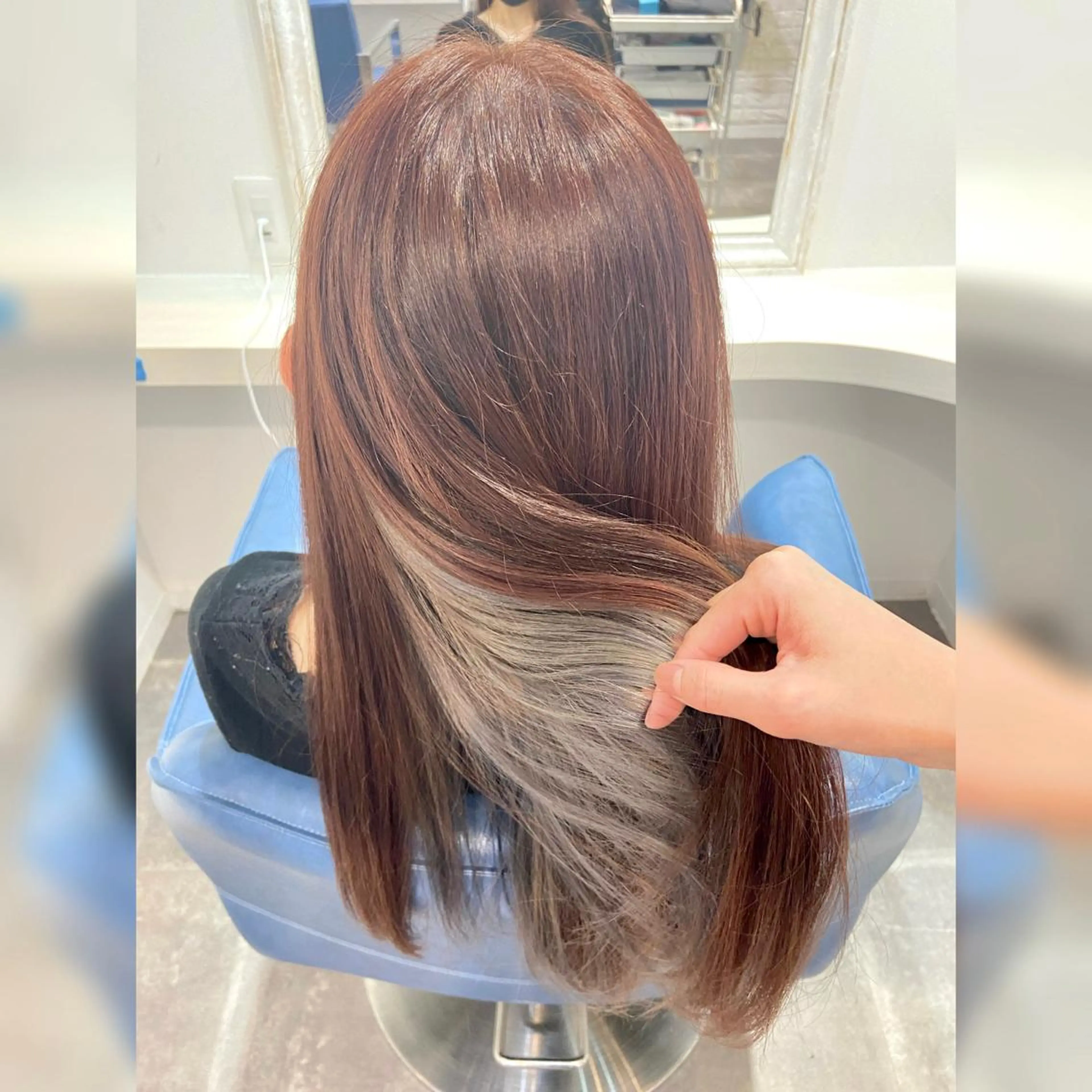 ロング カラー インナーカラー シルバー ヘアカラー ♥️ルフ🐒 ミレイ♥️のヘアスタイル