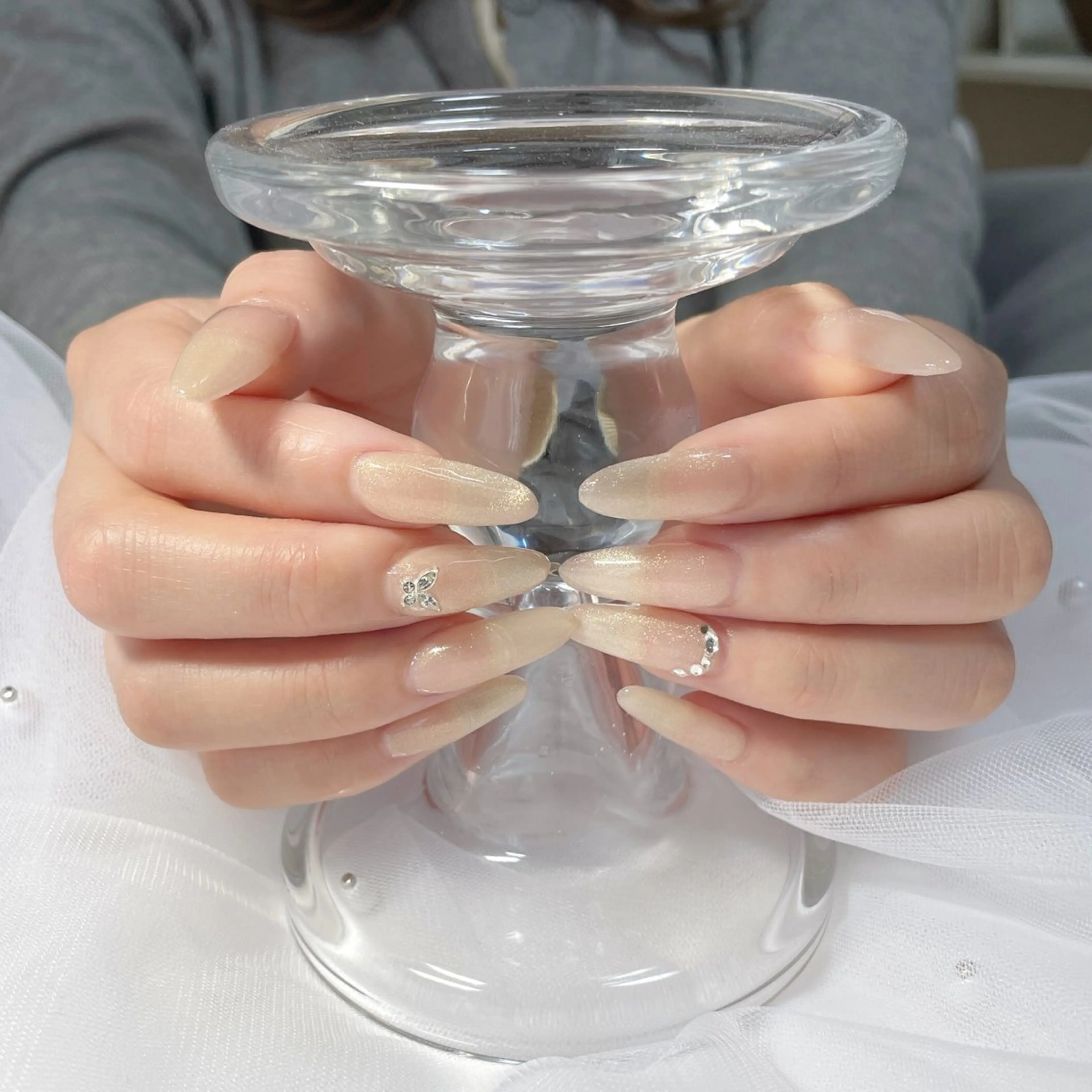 ネイル nail room utouto所属・横田 綾乃のネイルデザイン