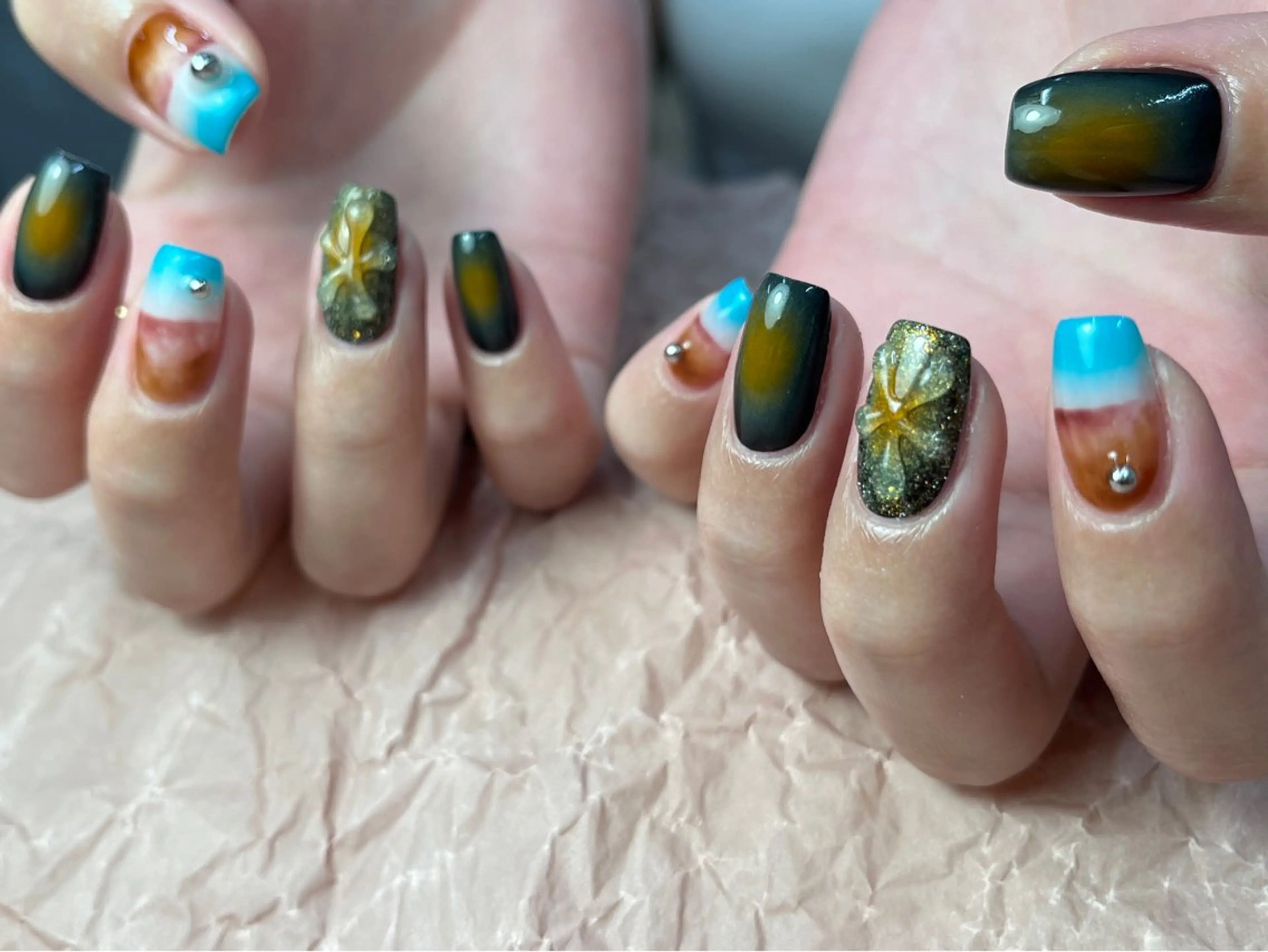 ネイル ハンドネイル ToliyDeliy Nail Salonのネイルデザイン