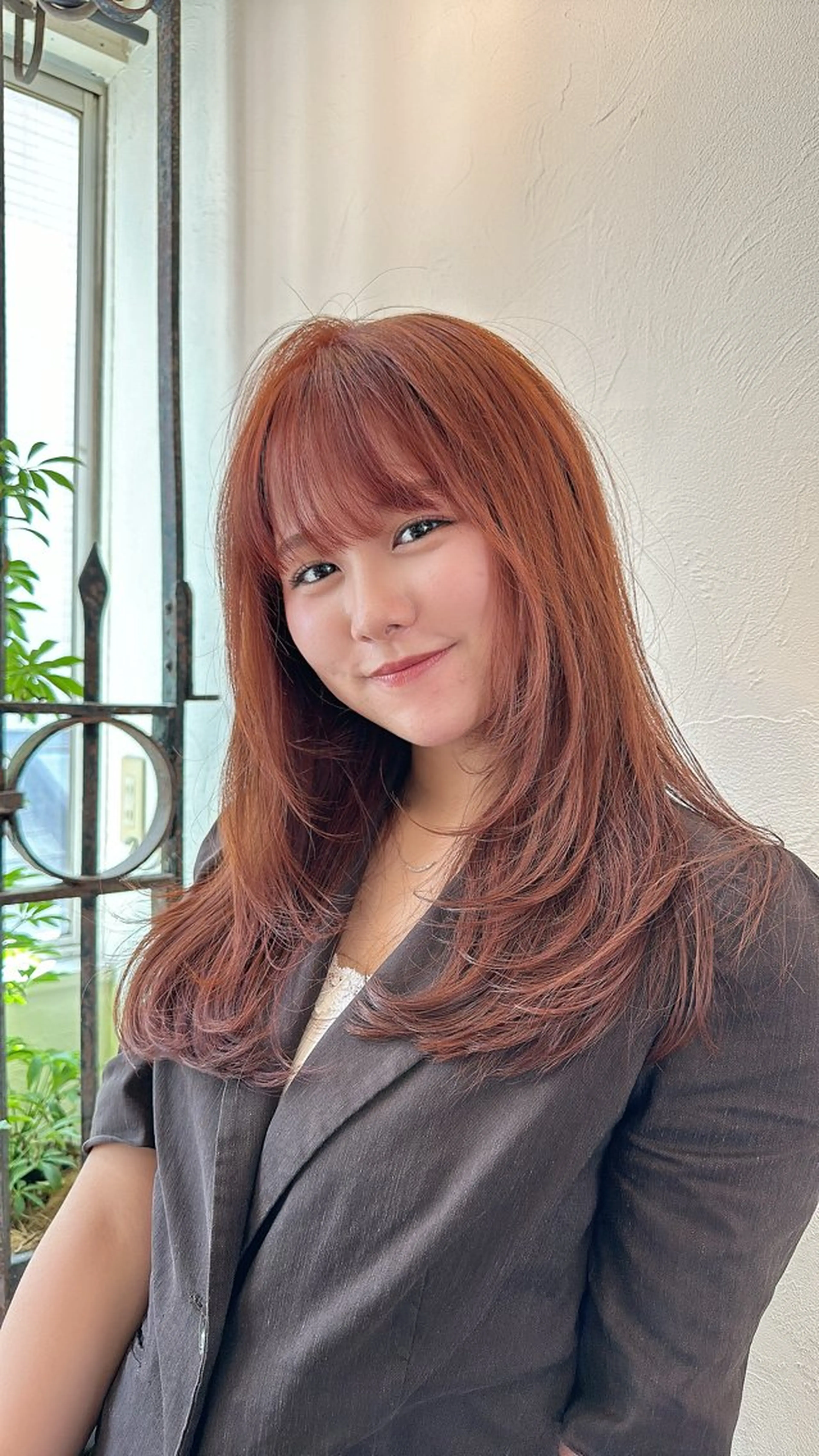 ロング カラー オレンジ レイヤーカット Masaki ブリーチカラーのヘアスタイル