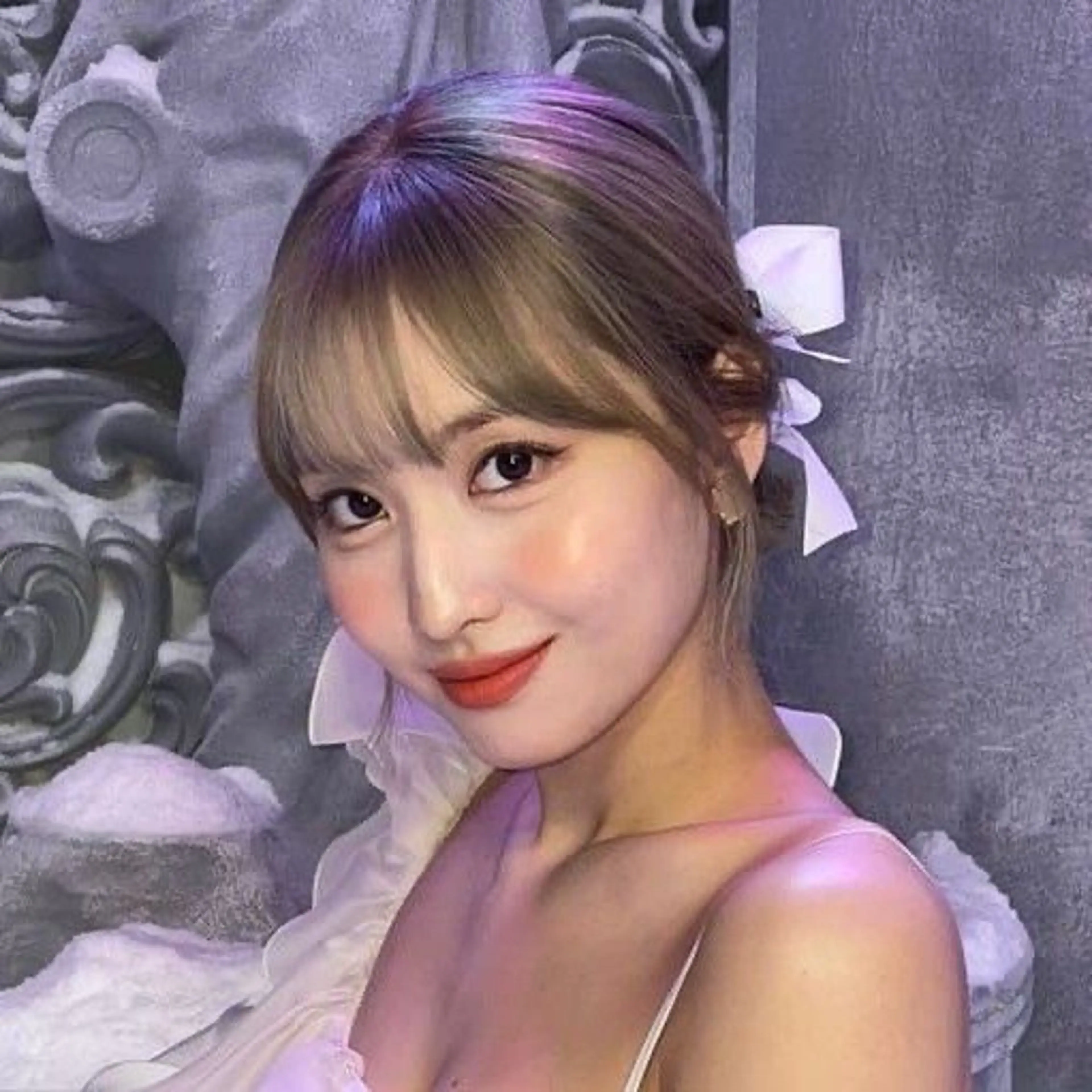 ミディアム カラー ブリーチ ケアブリーチ 透明感カラー グレージュ ハイトーンカラー ヘアカラー トリートメント nonoka オリーブ/グレージュのヘアスタイル