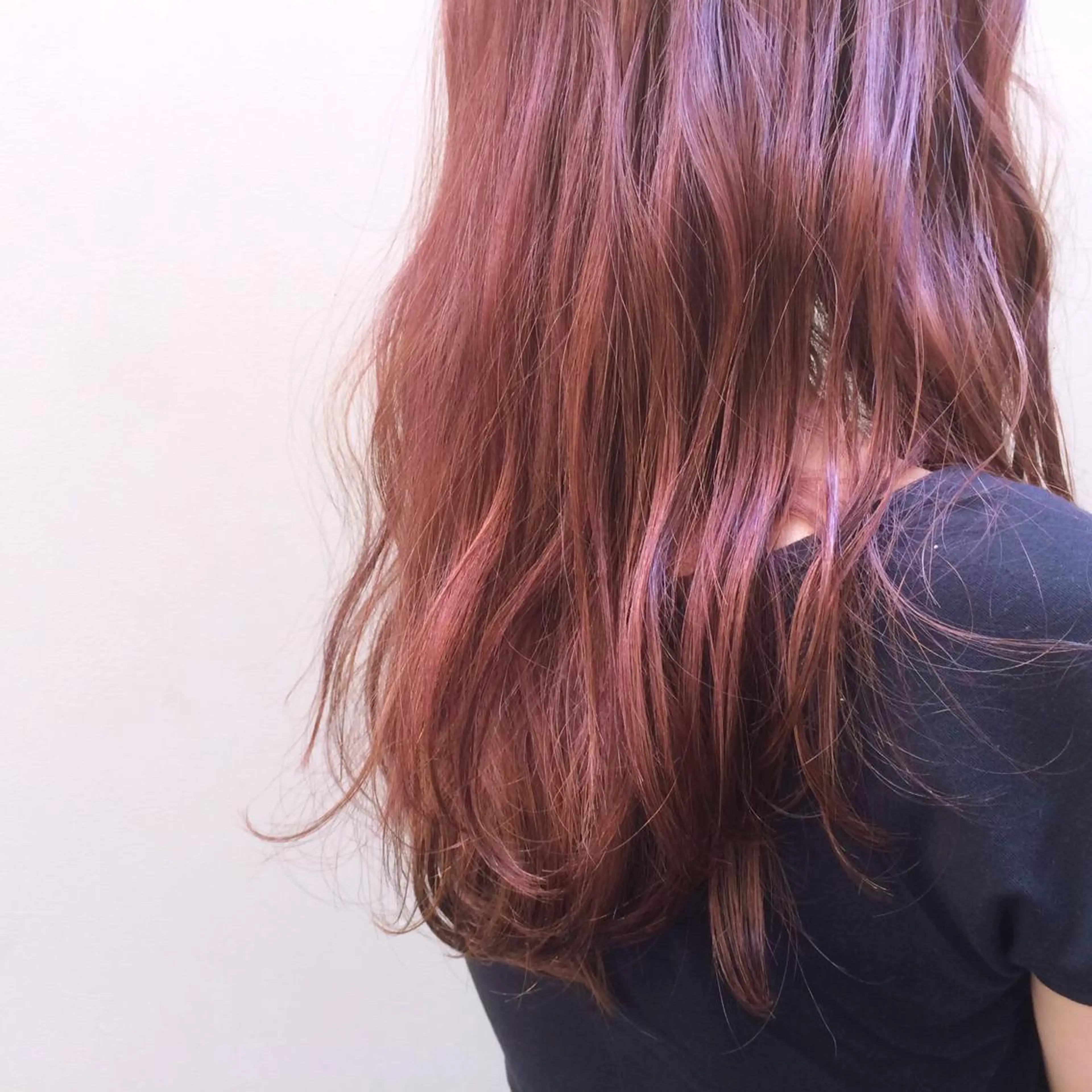 セミロング カラー 日々所属・谷 大地のヘアスタイル