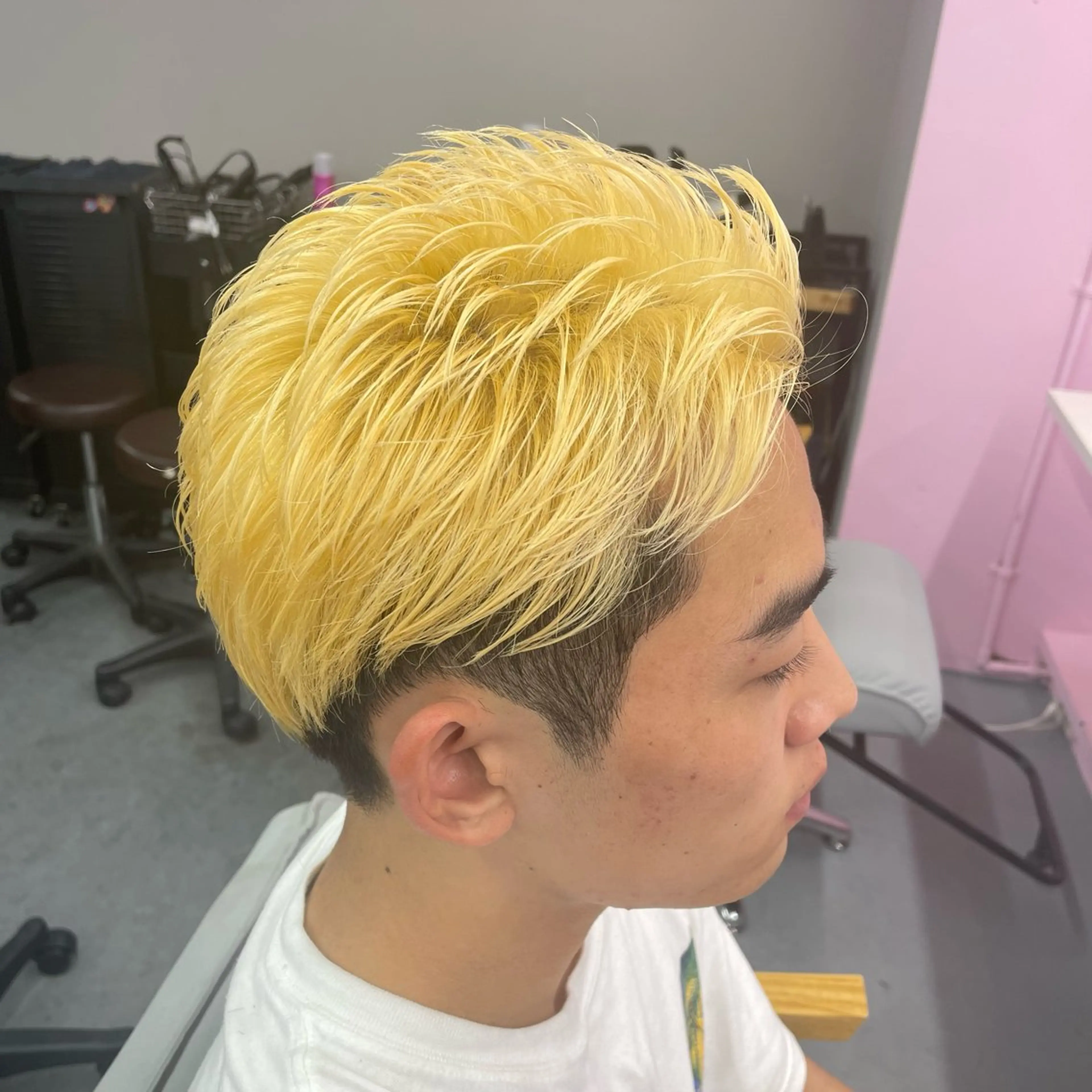 カラー メンズ メンズブリーチ スパイキーショート ブリーチ 抜きっぱなしブロンド メンズ特化/パーマ/ ブリーチ/福島 千颯のヘアスタイル