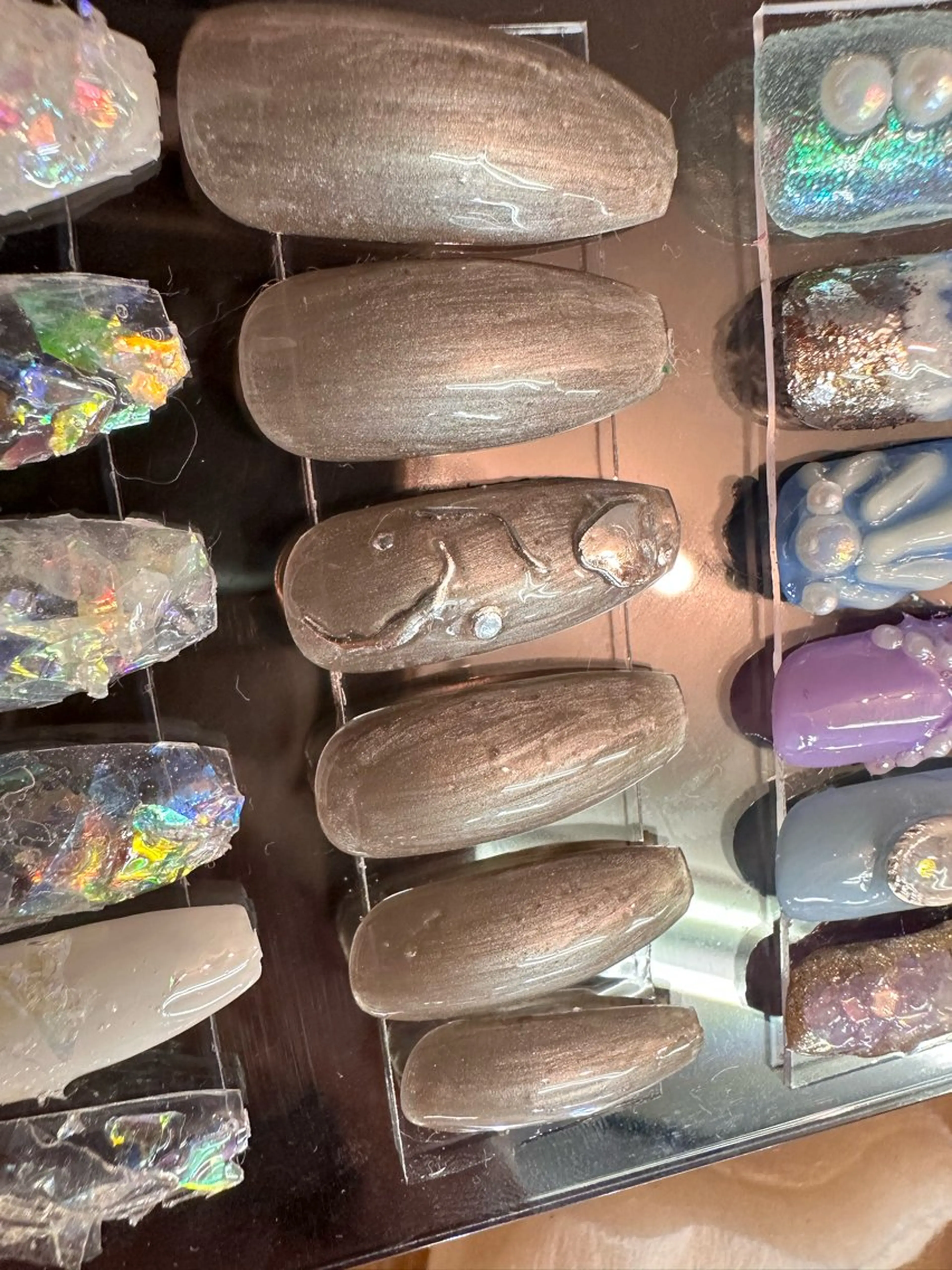 ネイル BROWS/ NAILSの眉毛・アイブロウイメージ