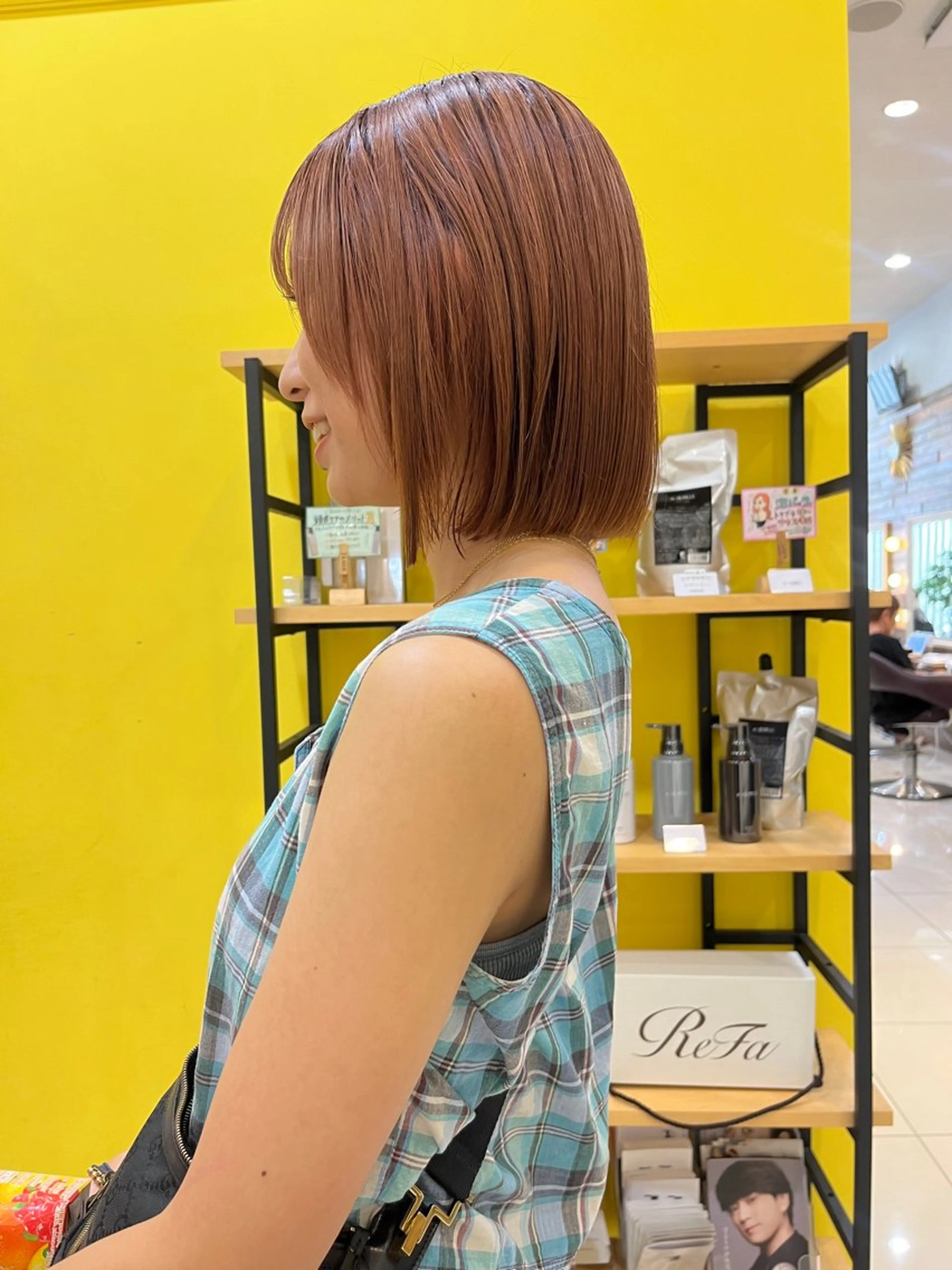 カラー 黒田瀬奈/ボブ まろやかベージュのヘアスタイル