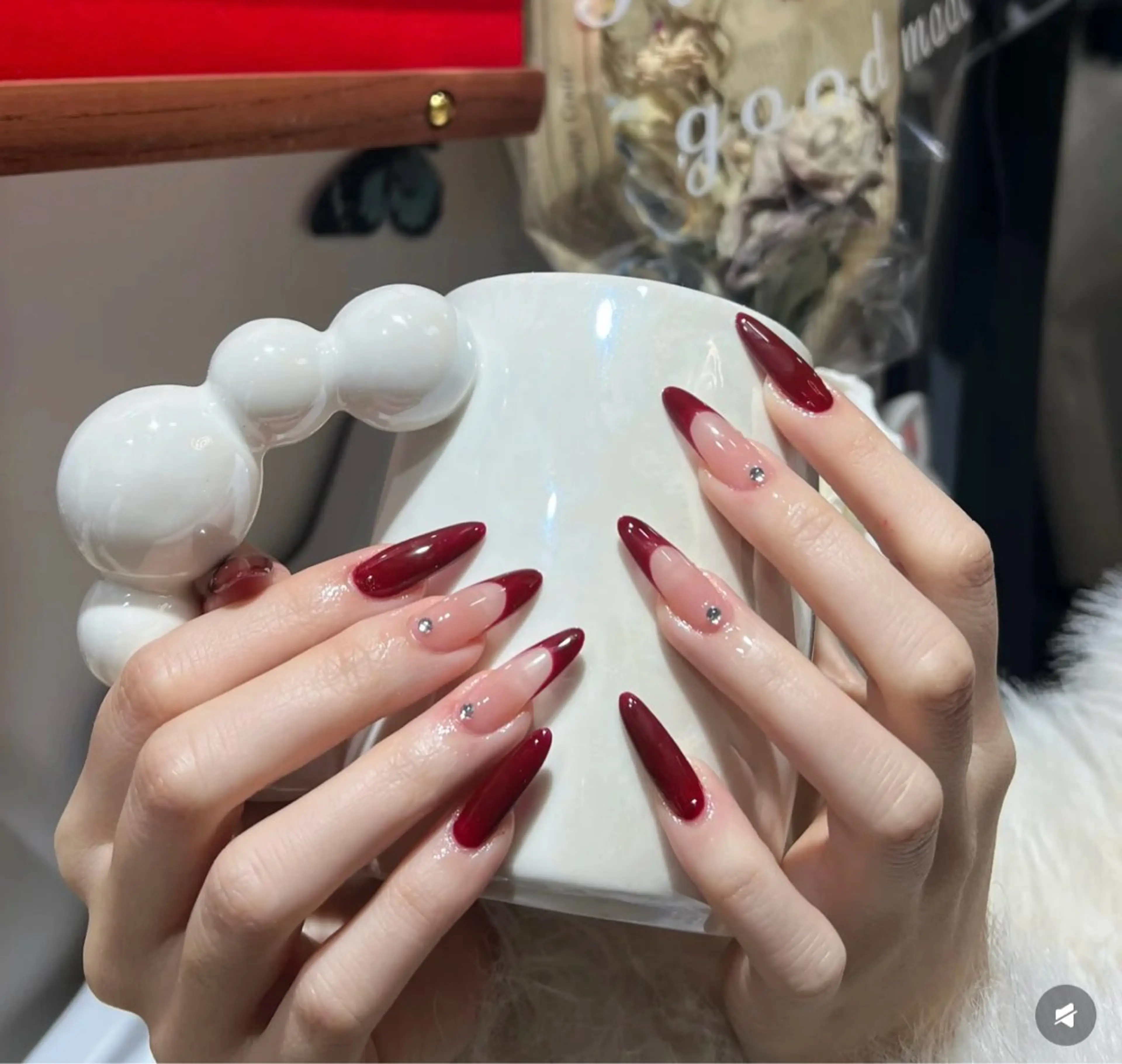 ネイル ENSalon 愛佳のネイルデザイン