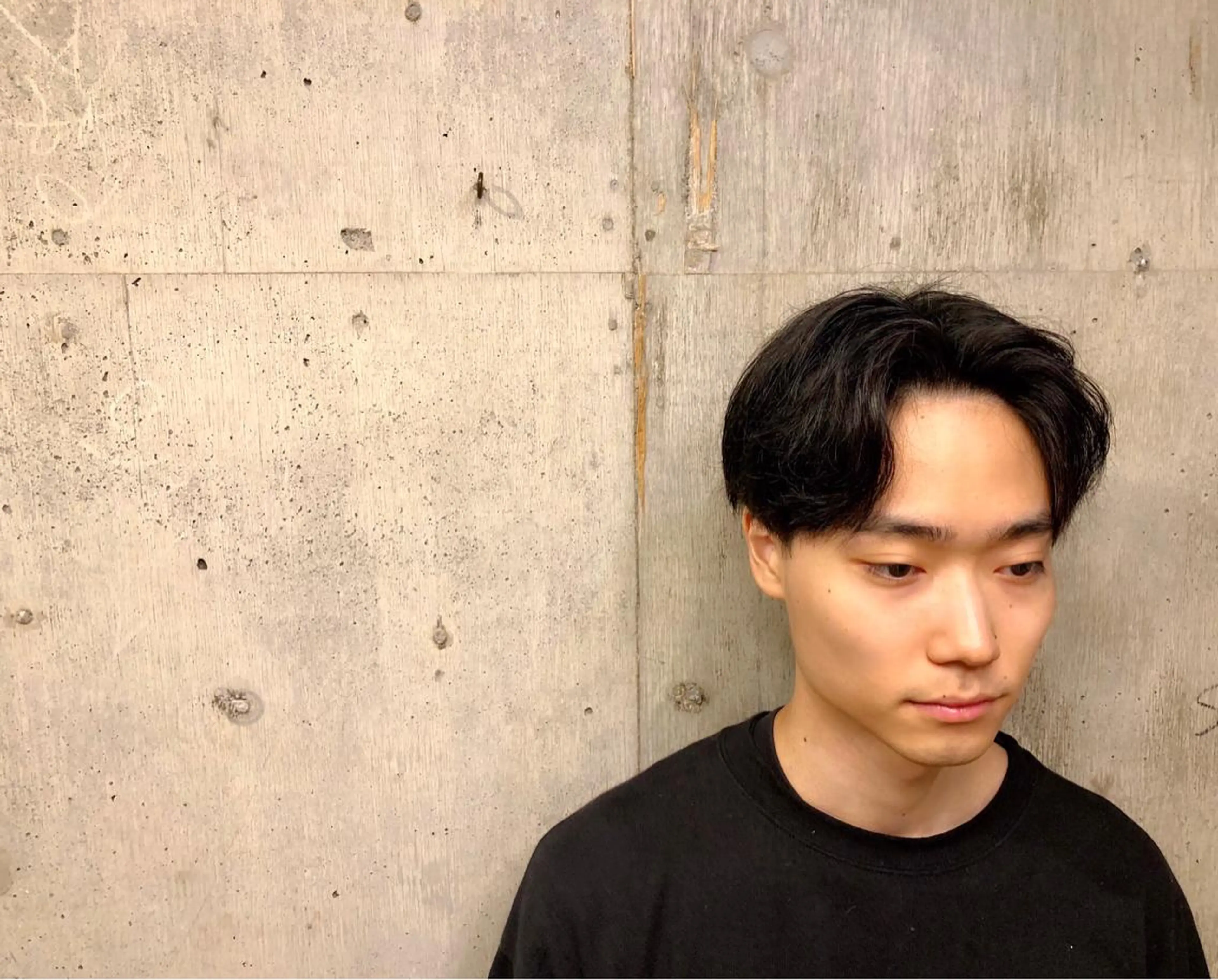 メンズ センターパート カット STRINGS 下北沢所属・【メンズ特化】 金子諒磨のヘアスタイル