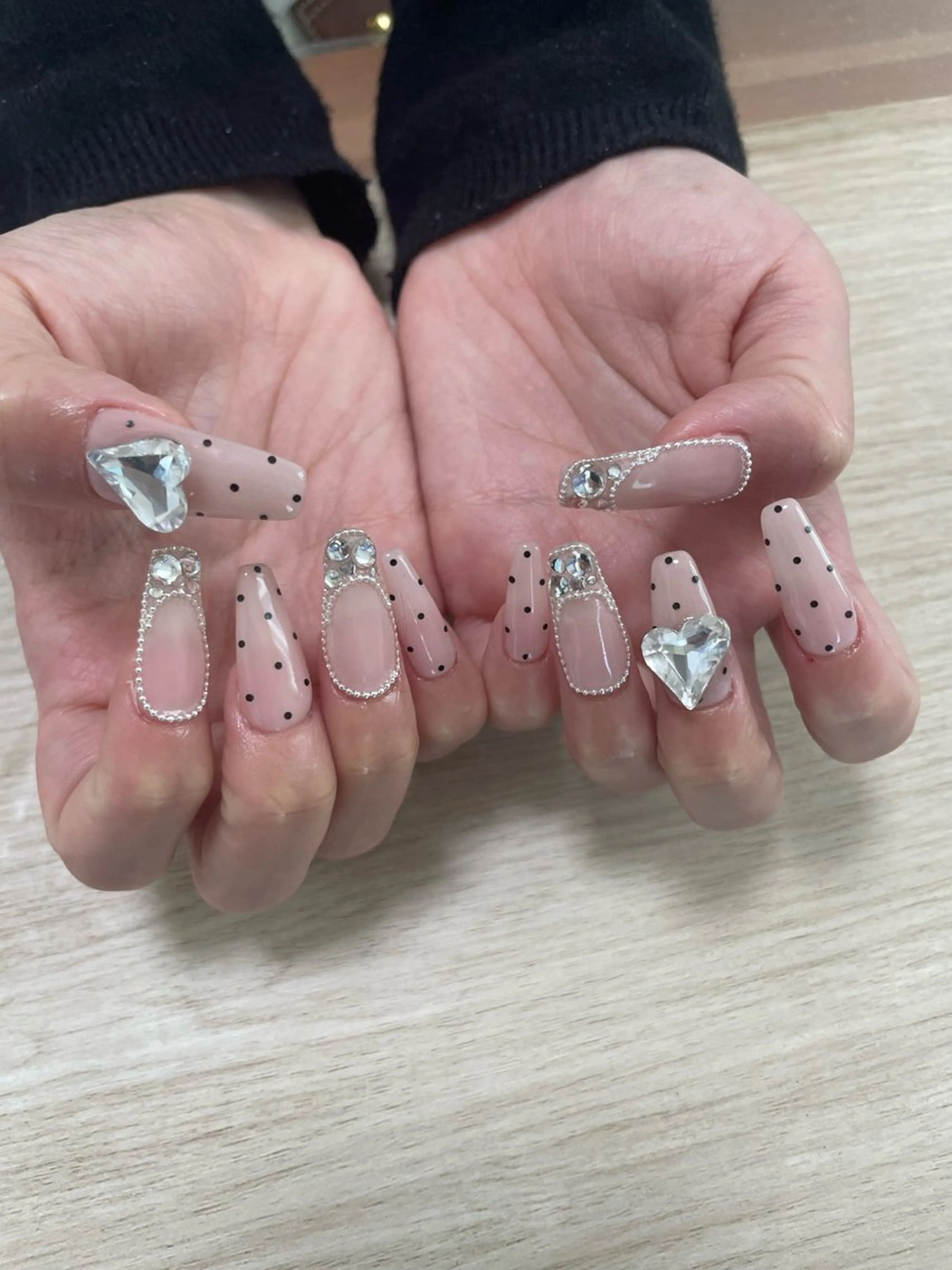 ネイル ジェルネイル ガーリー スカルプネイル AZNAIL matsudaのネイルデザイン
