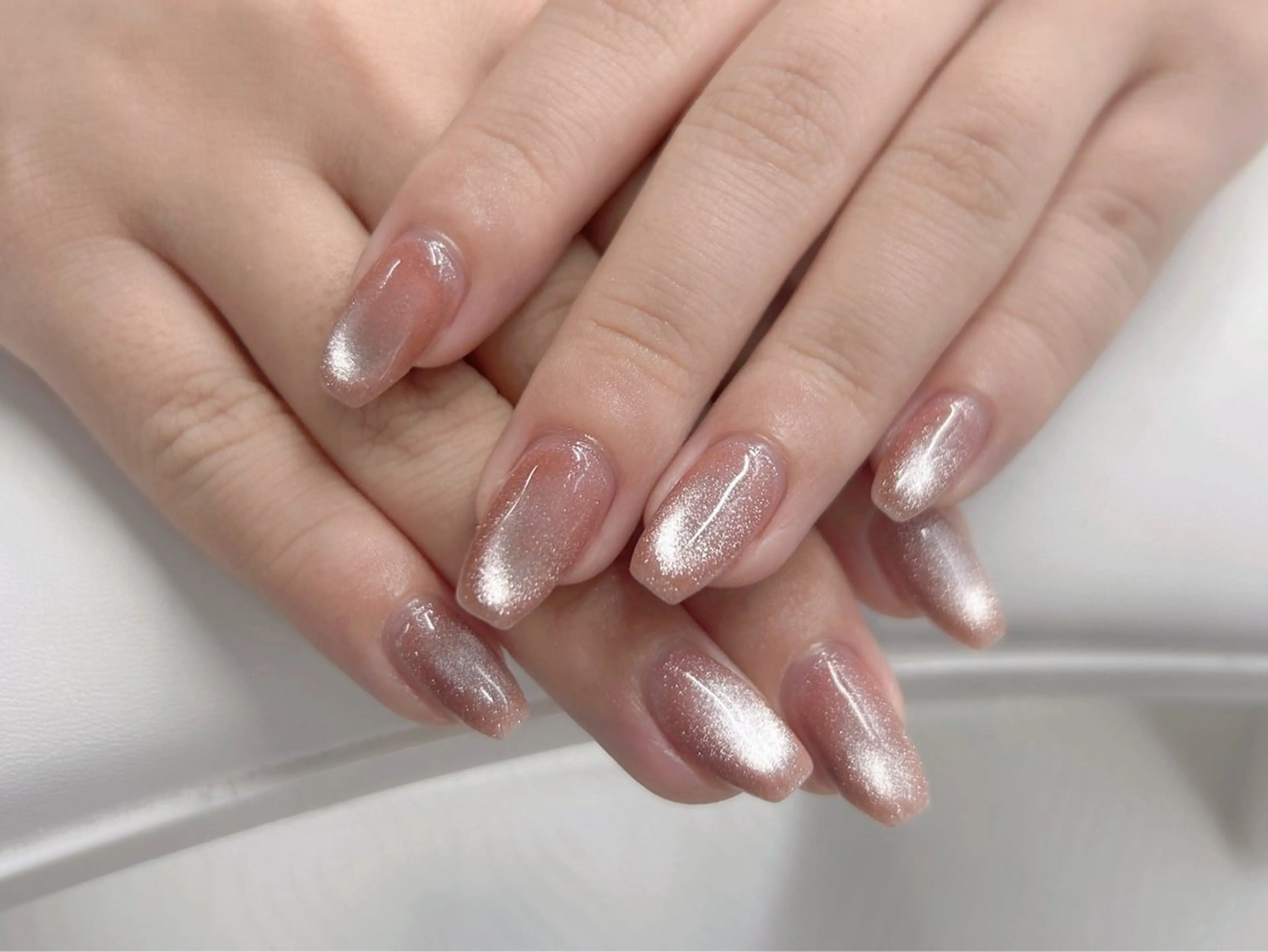 ネイル 桜ネイル キラキラネイル マグネットネイル オフィスネイル ワンカラーネイル ハンドネイル Forca total studio所属・Forca Airaのネイルデザイン