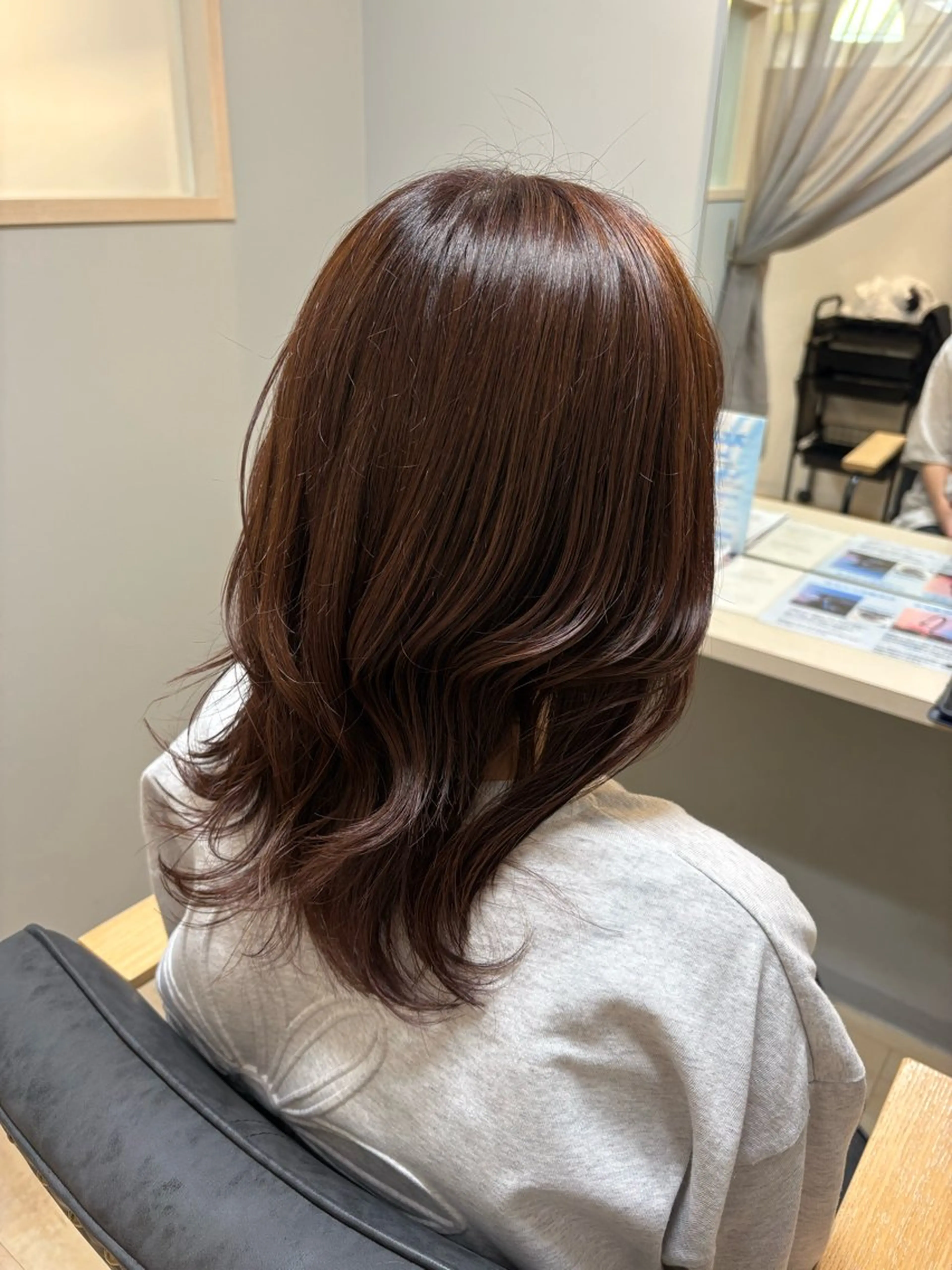 セミロング カット ヘアカラー トリートメント 艶カラー/ レイヤー/あいりのヘアスタイル