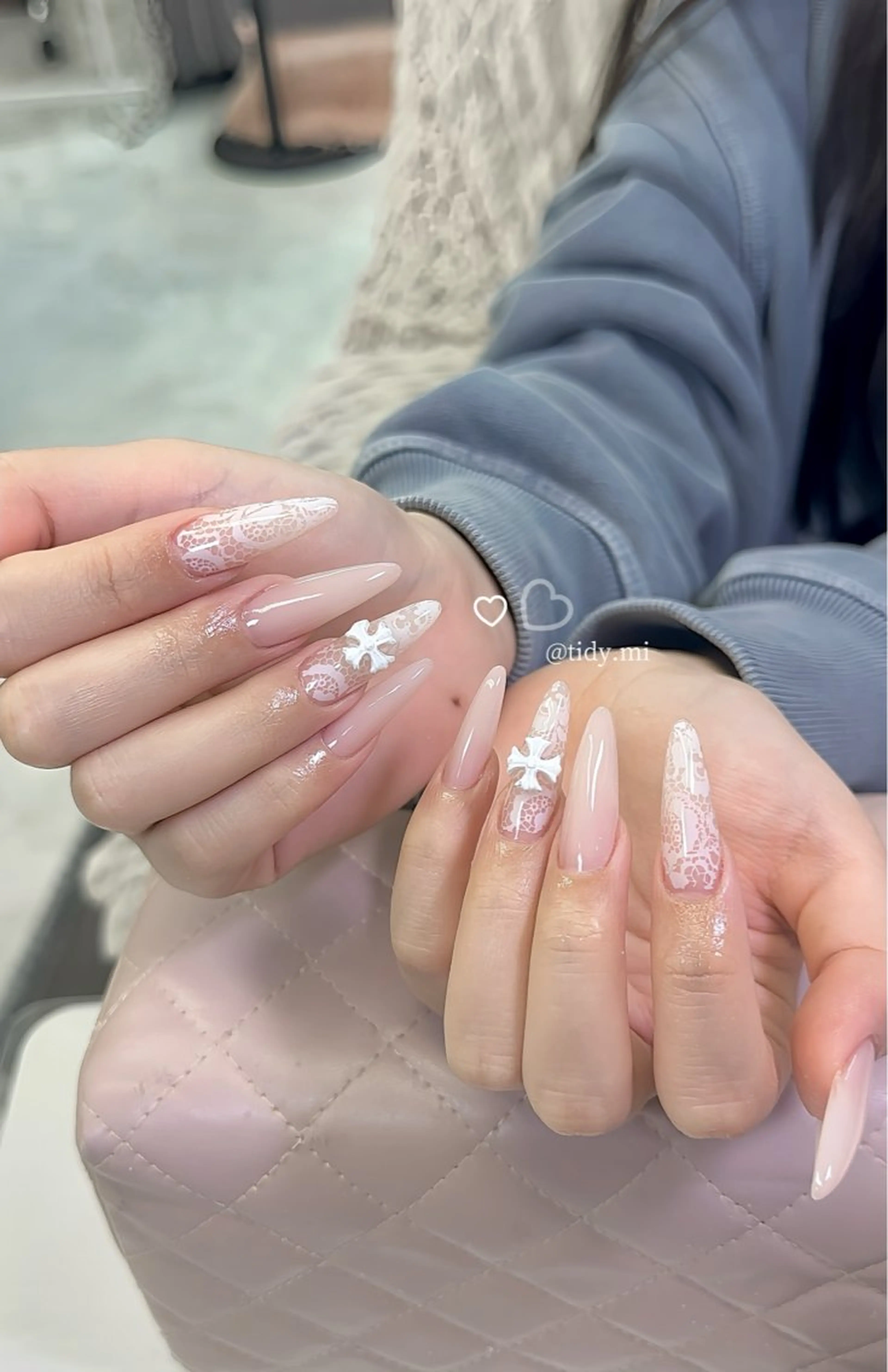 ネイル フットネイル ジェルネイル キラキラネイル 韓国ネイル マグネットネイル ハンドネイル TIDY .のネイルデザイン