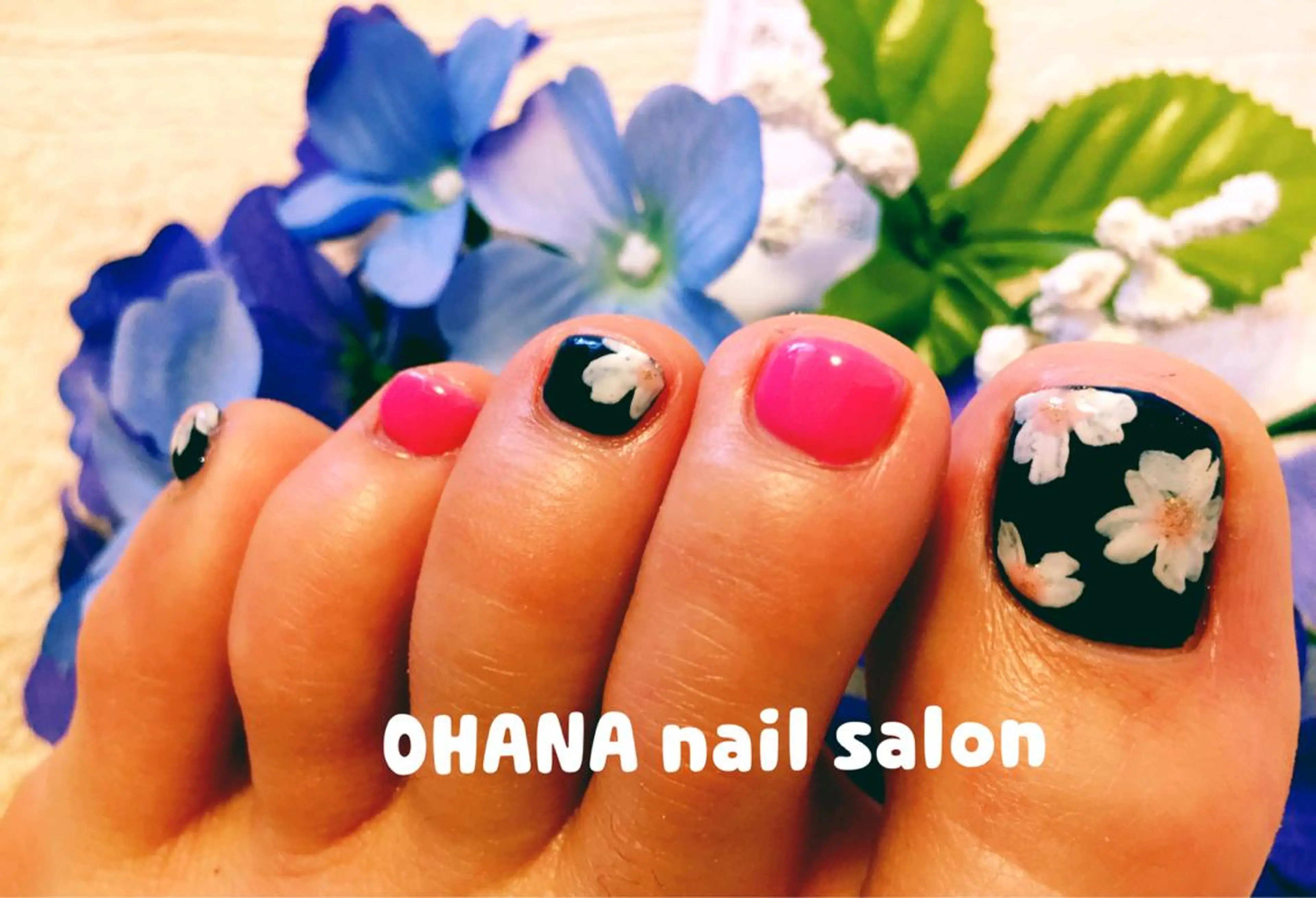 ネイル フットネイル ジェルネイル 春ネイル 那覇🏝️台湾人 ネイリストSHIUのネイルデザイン