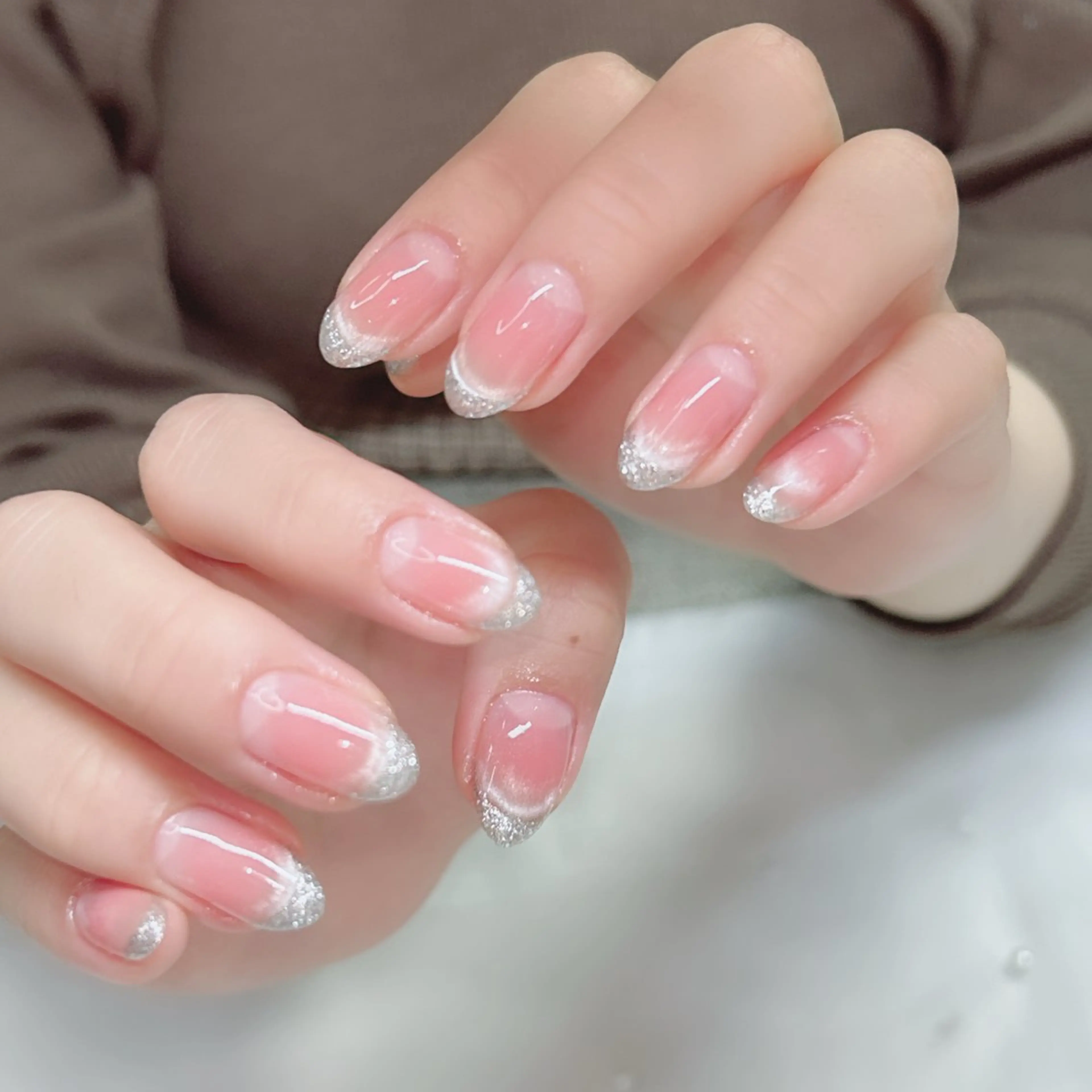 ネイル オーロラネイル ミラーネイル オフィスネイル ワンカラーネイル シンプルネイル ハンドネイル Cute Tips nailのネイルデザイン