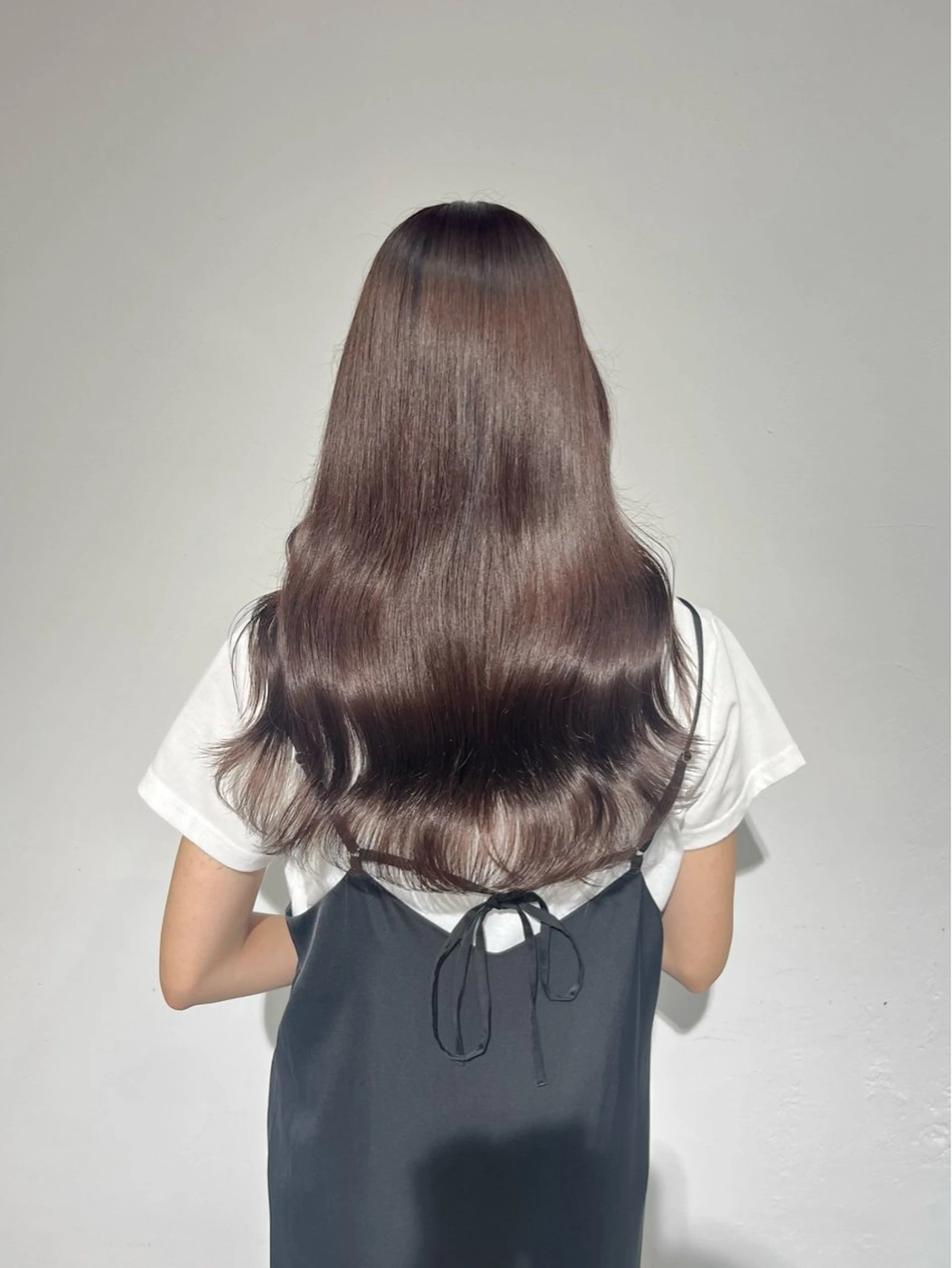 ロング カラー ブラウンカラー allum所属・allum SAKURAのヘアスタイル