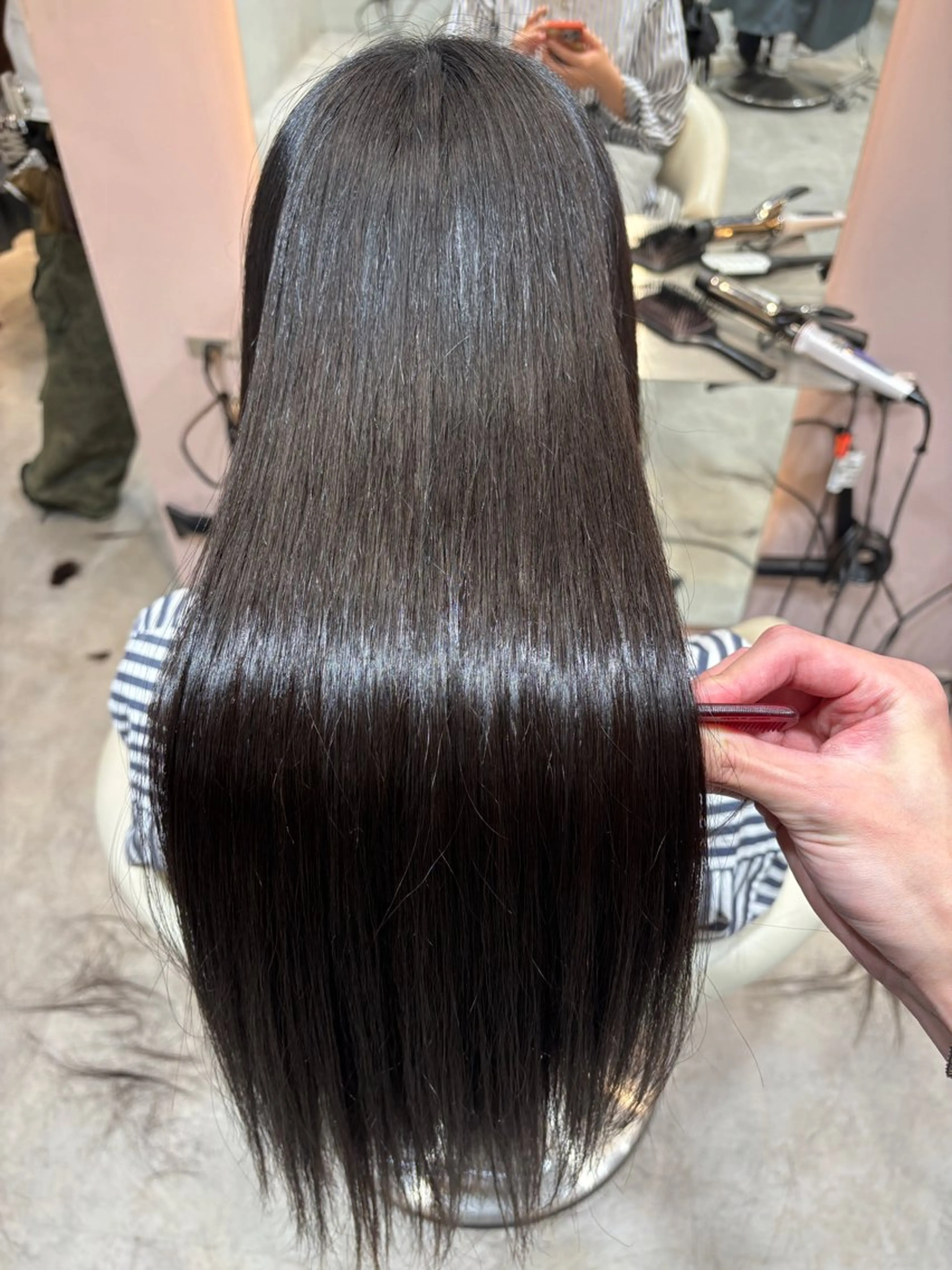 ロング 髪質改善 縮毛矯正 トリートメント 美髪矯正🫧/ 吉田こうすけのヘアスタイル