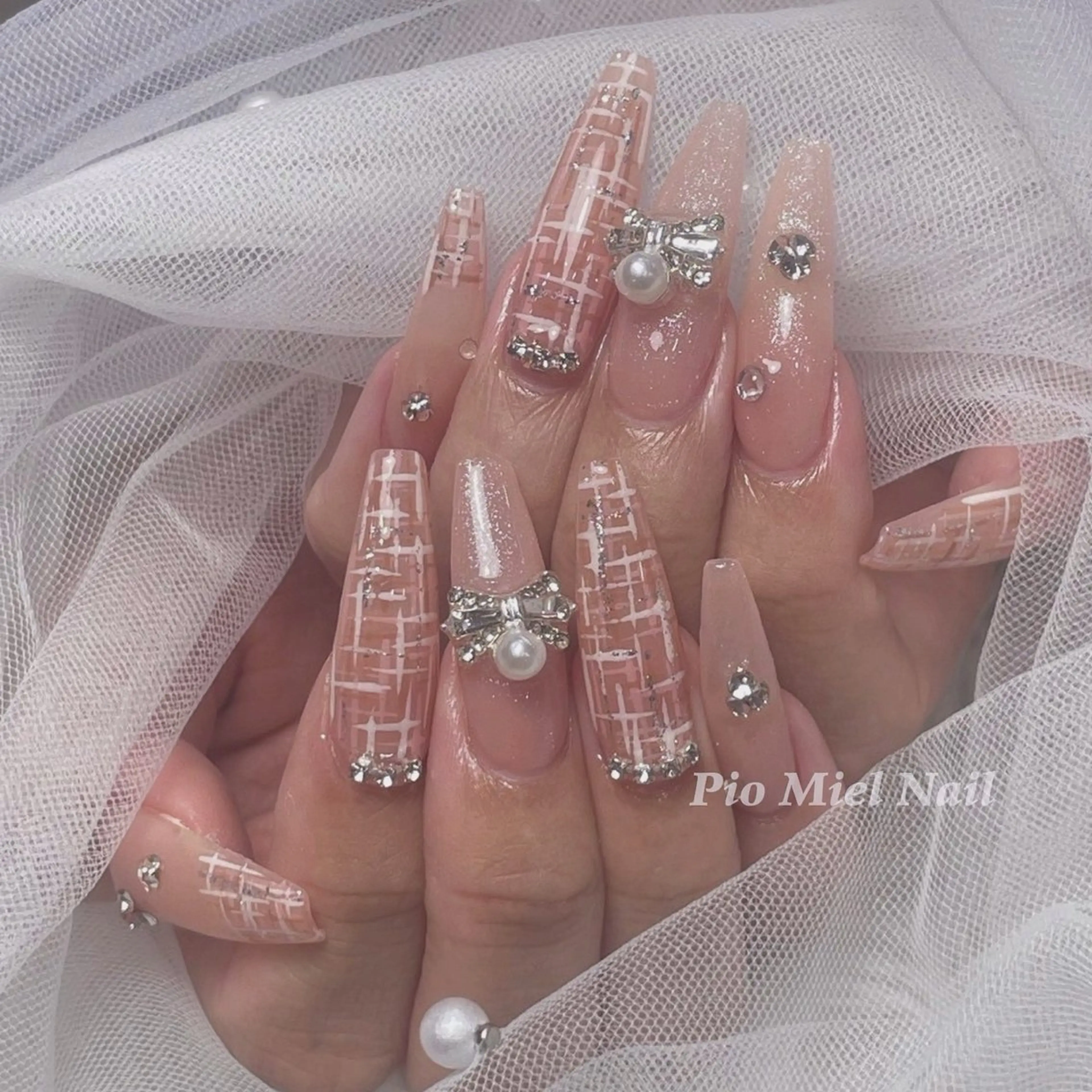 ネイル フレンチネイル 韓国ネイル ニュアンスネイル ワンカラーネイル ピンク ハンドネイル momo 長さだしのネイルデザイン