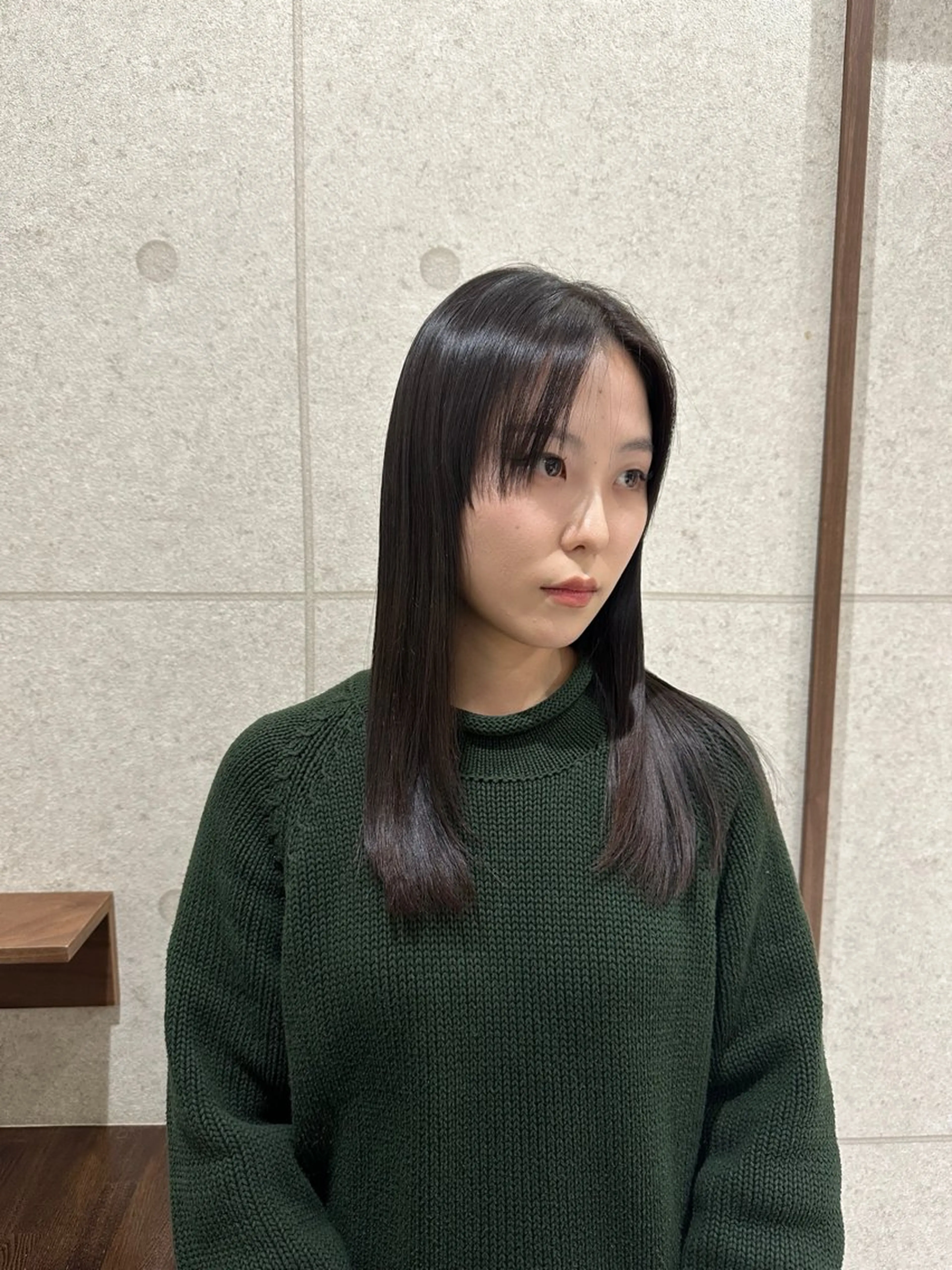 セミロング ANNDER所属・遠藤惟斗/自由が丘/ 透明感カラー/パーマのヘアスタイル