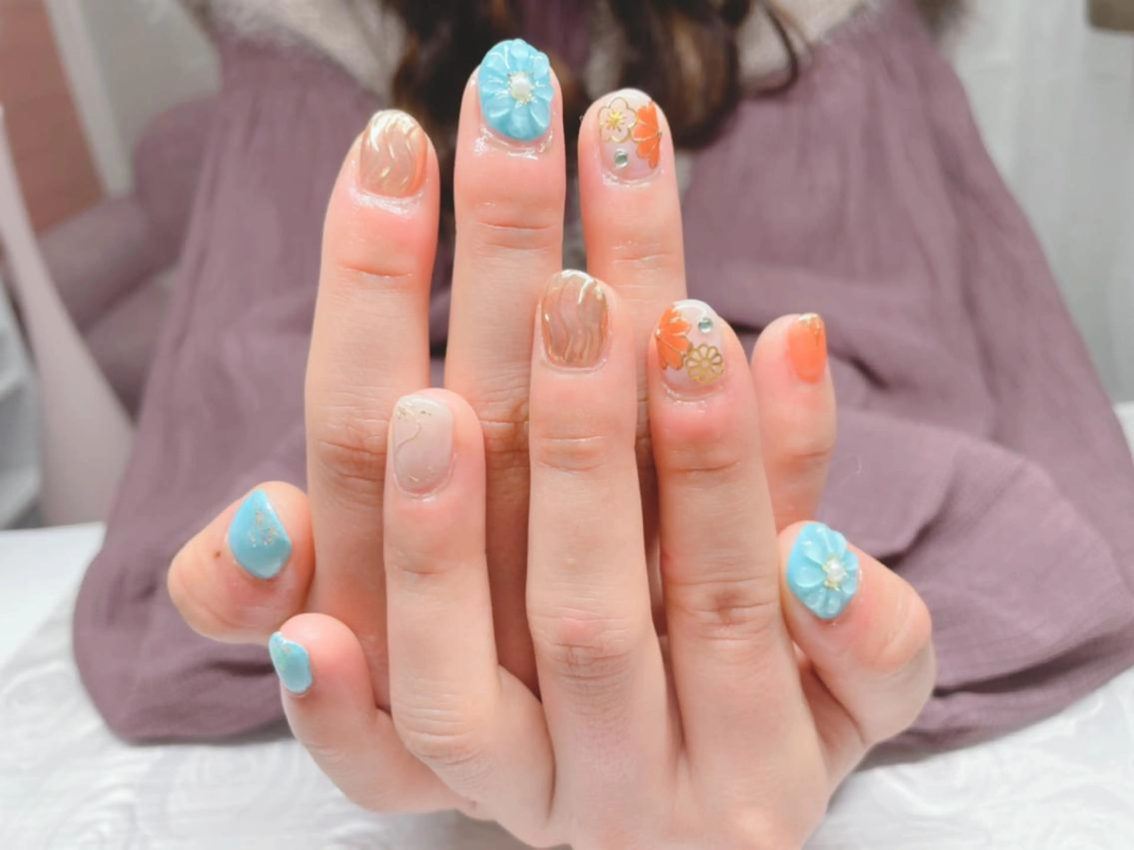 カラー ネイル 成人式 芦辺 香奈のネイルデザイン