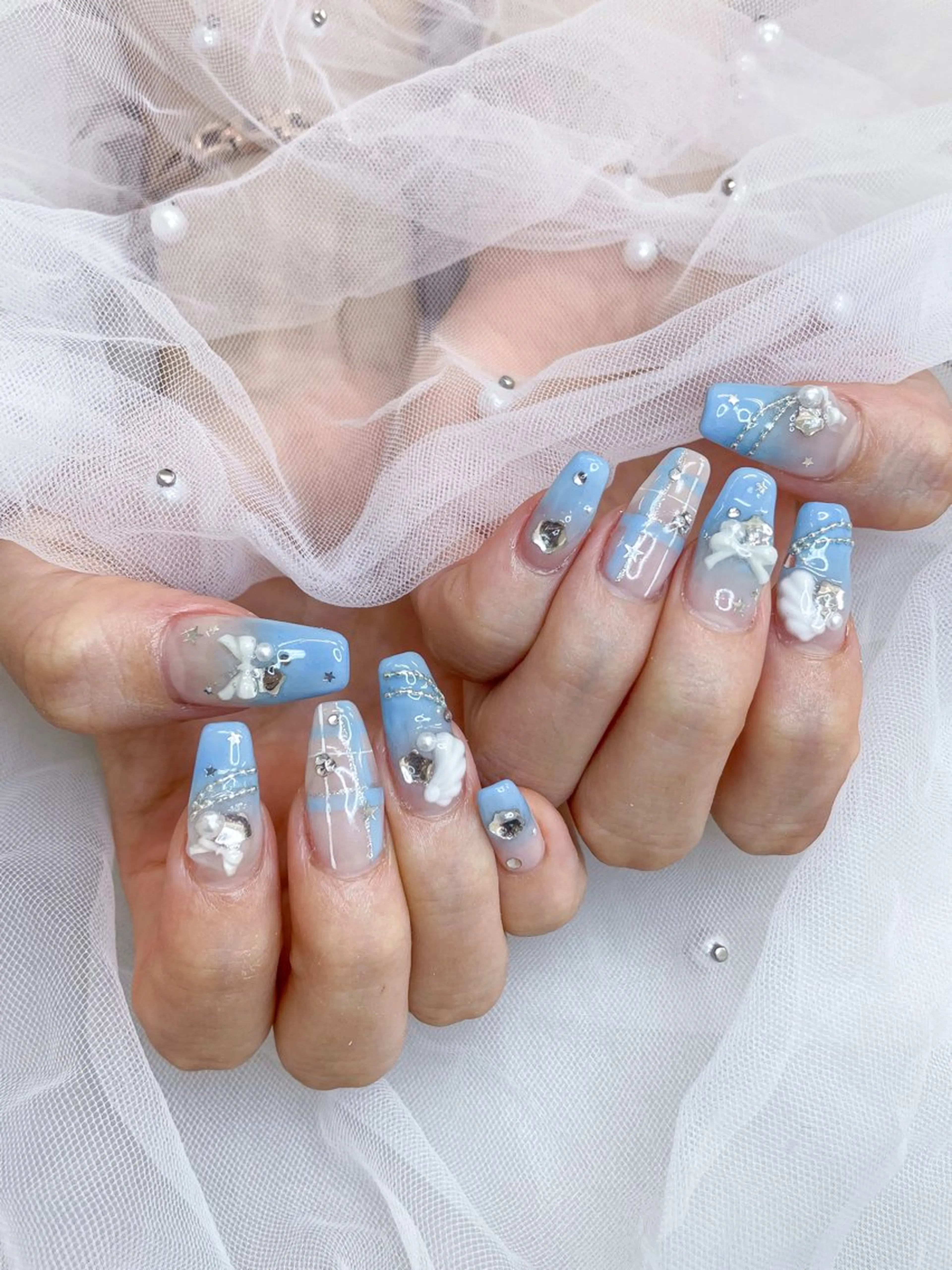 ネイル リボン ハンドネイル 五十嵐 美智のネイルデザイン