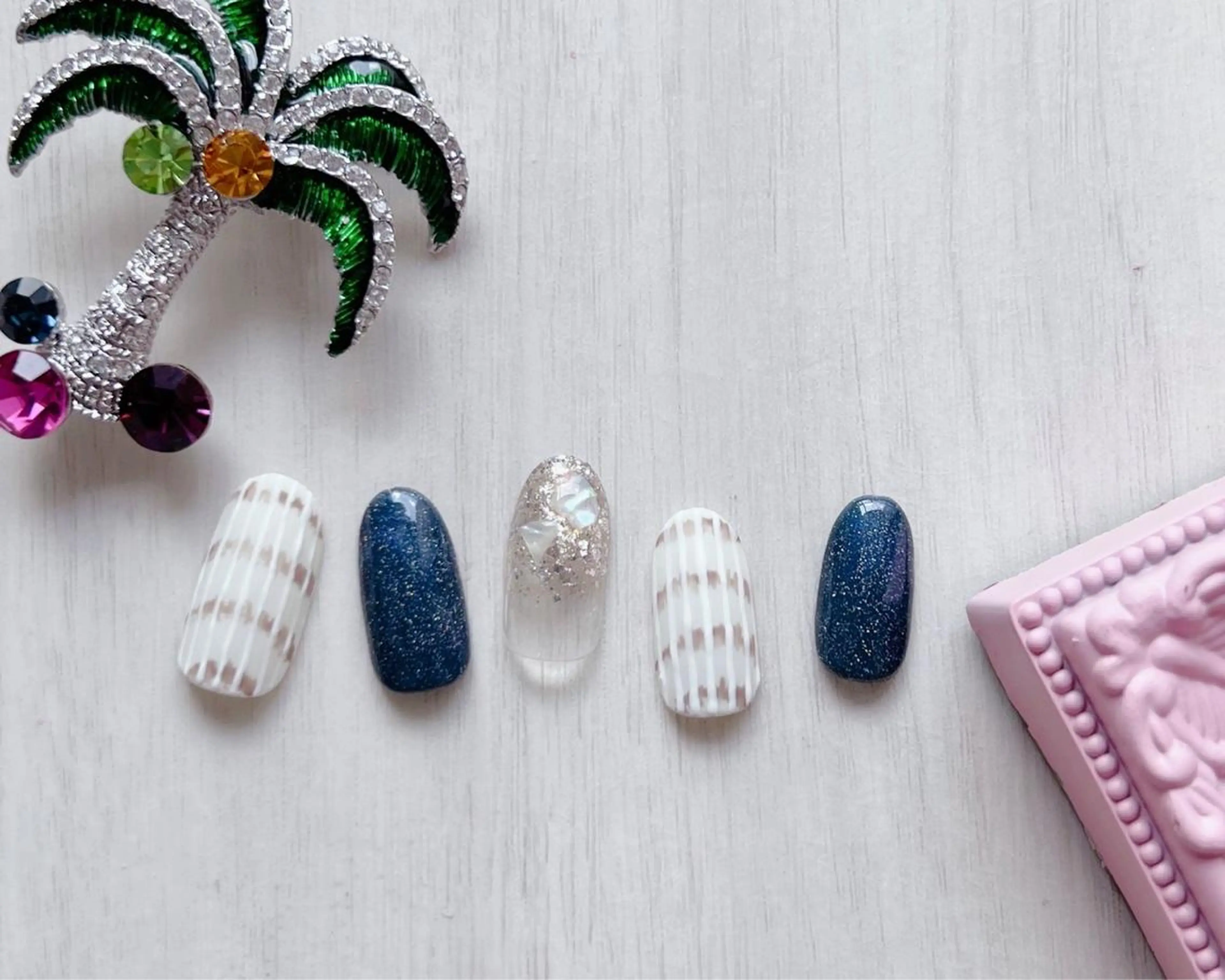 ネイル トップネイリスト Ribbon立川店のネイルデザイン