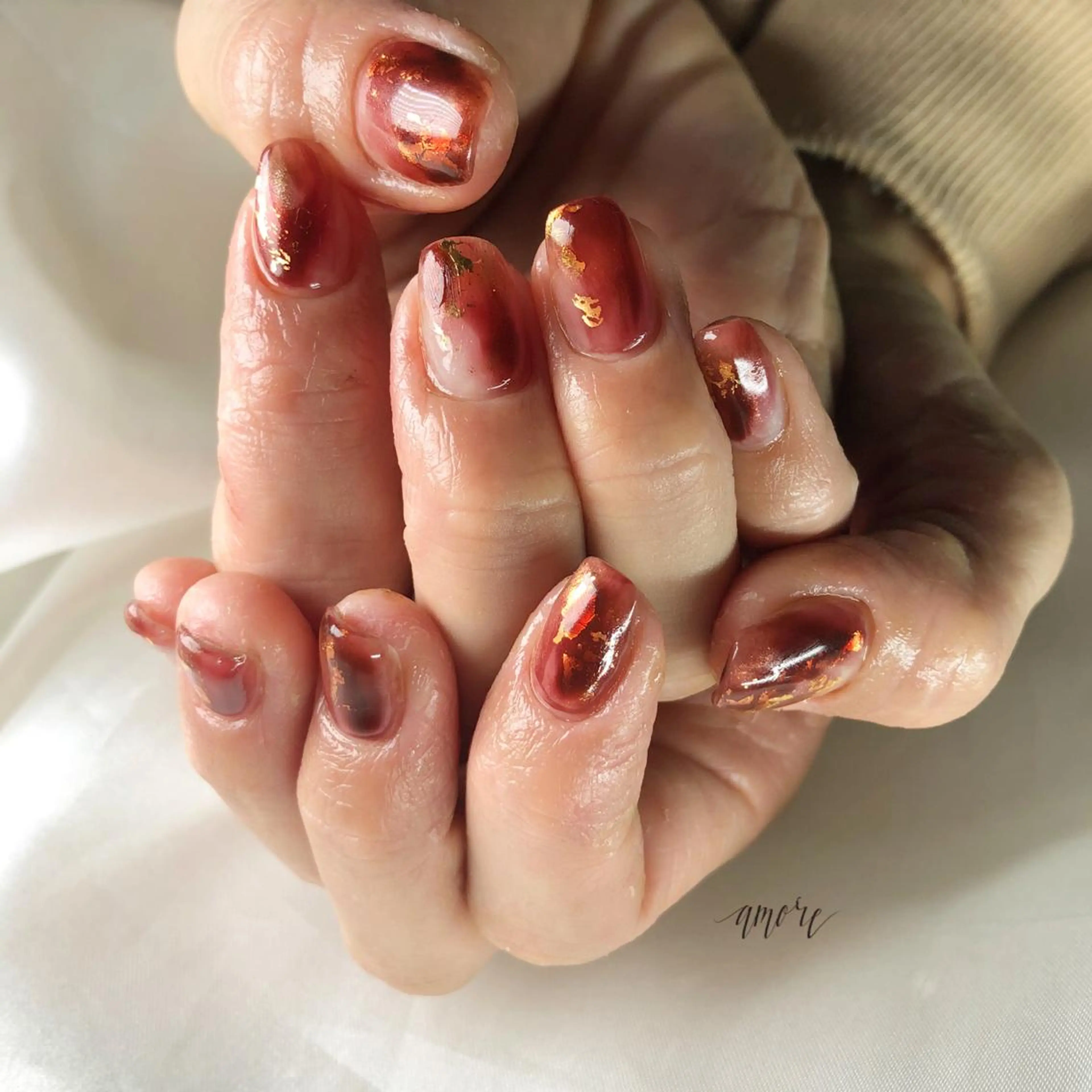 ネイル ジェルネイル 氷ネイル・うるうるネイル キラキラネイル マグネットネイル ミラーネイル You kyehwaのネイルデザイン