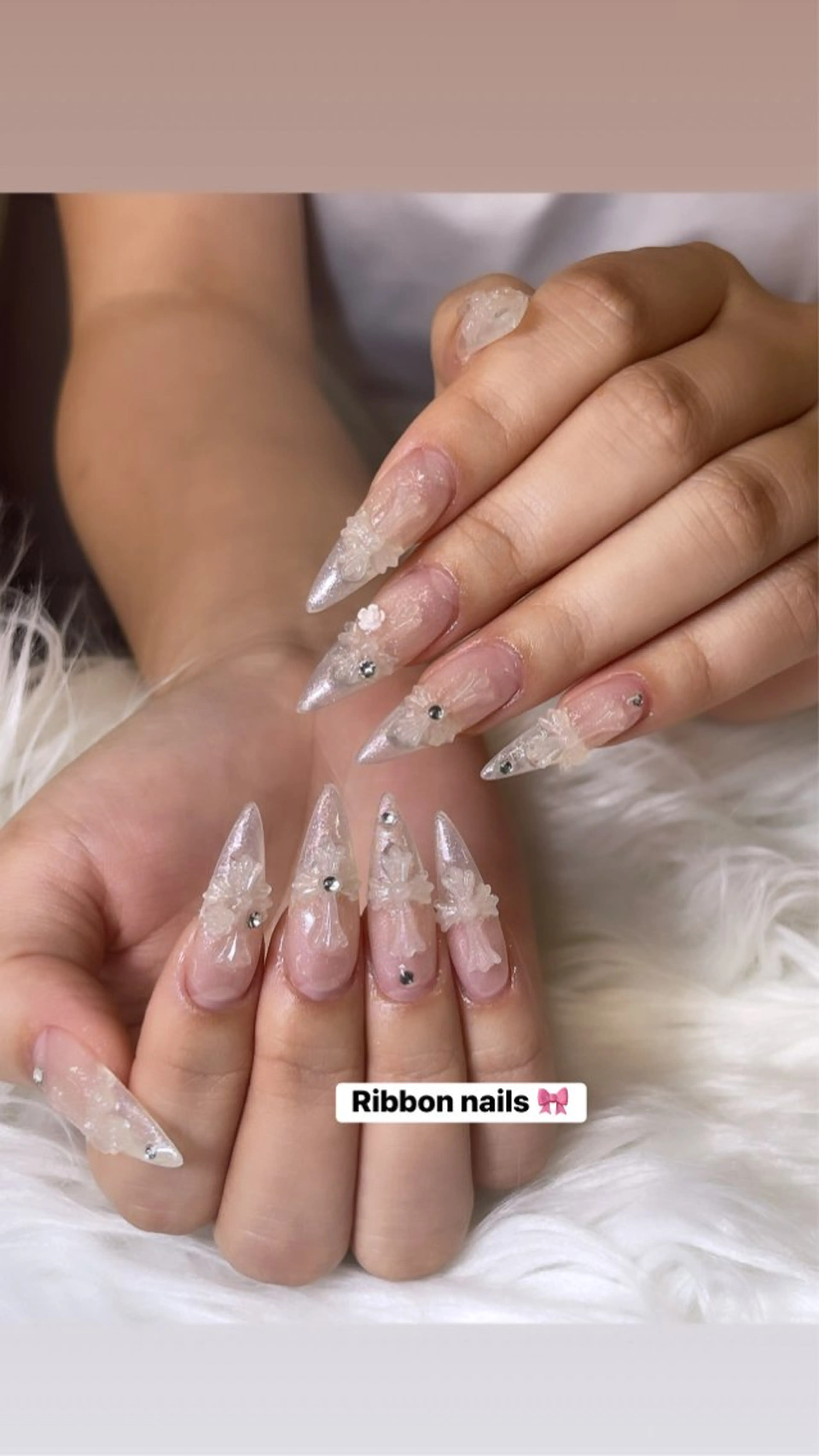 ネイル アートネイル ジェルネイル ストーンネイル ネイルチップ ハンドネイル NiJi Nailsのネイルデザイン