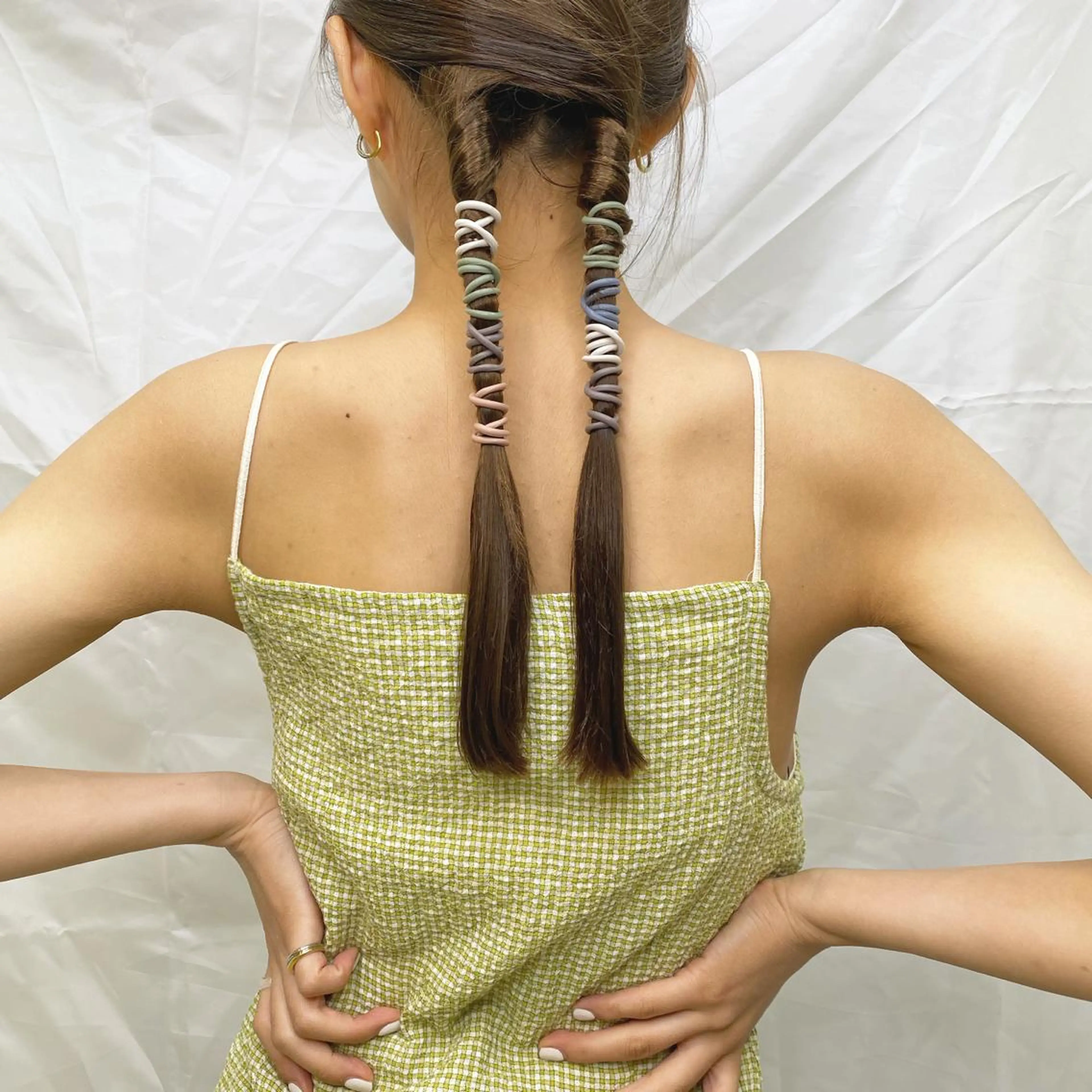 セミロング カラー ヘアアレンジ マツエク・マツパ Noah's　Ark所属・透明感カラー🫧ヘア セット🫧松本菜月の眉毛・アイブロウイメージ