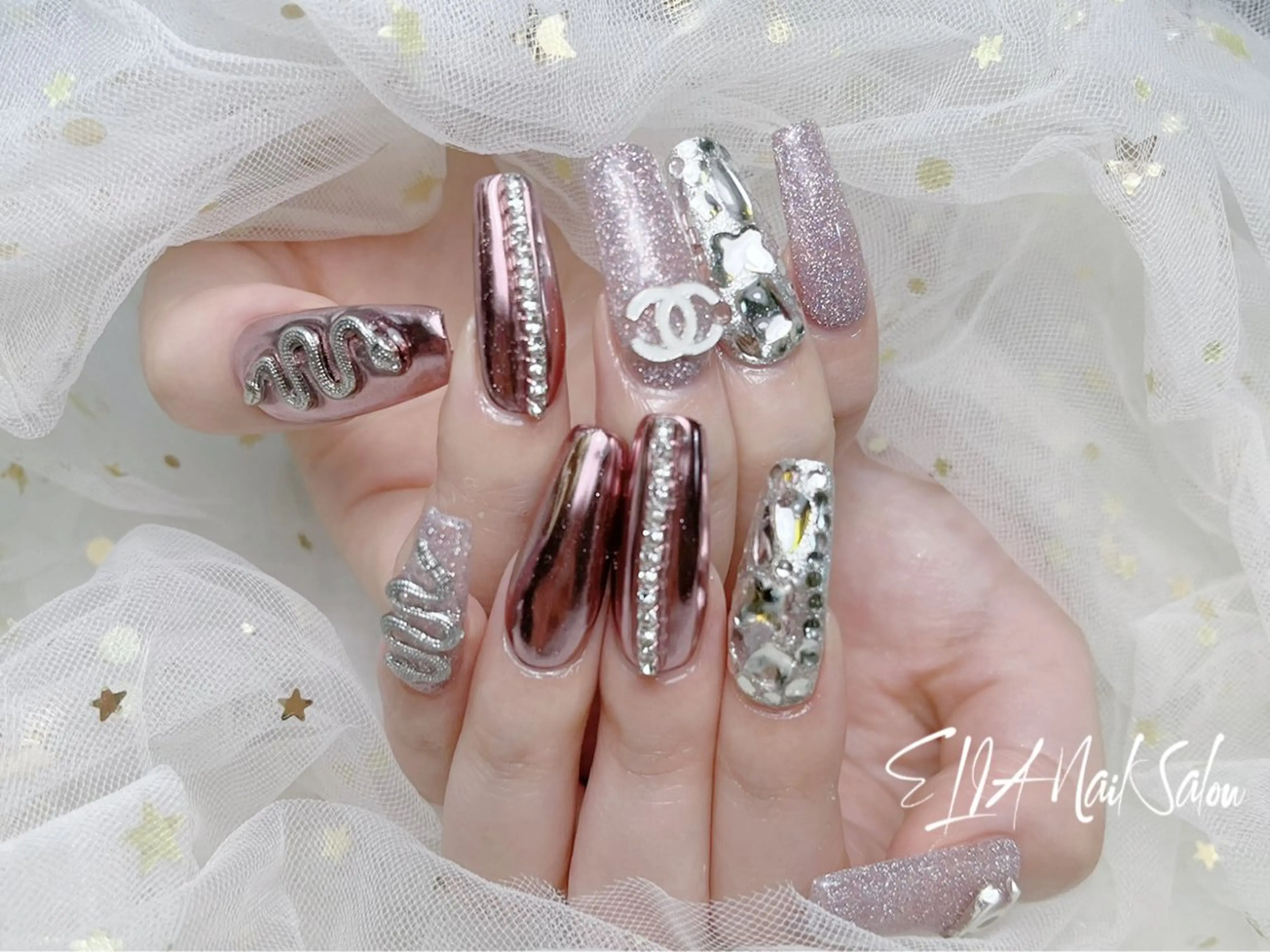 セミロング cici nailのネイルデザイン