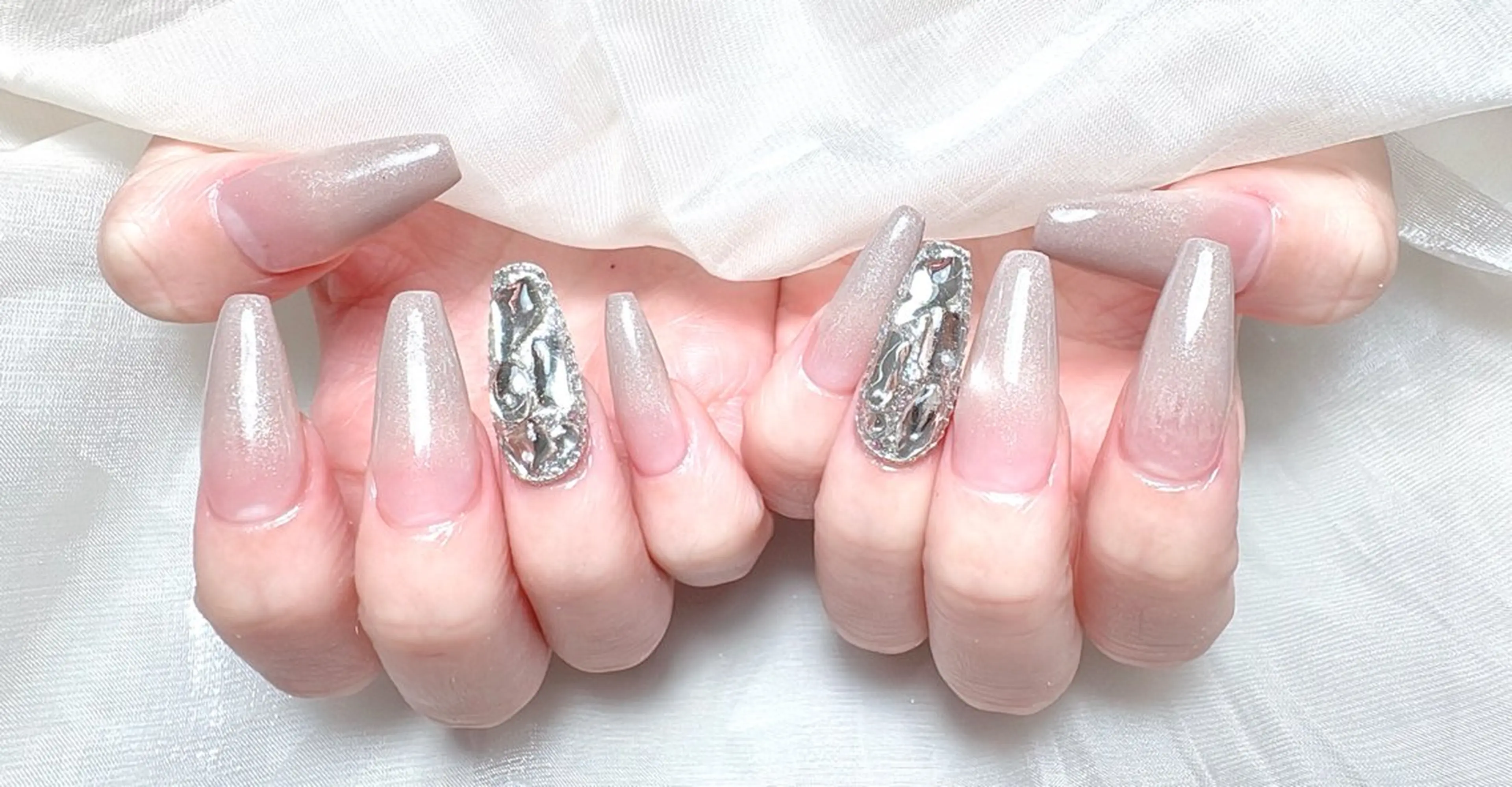 ネイル ハンドネイル リン リンのネイルデザイン