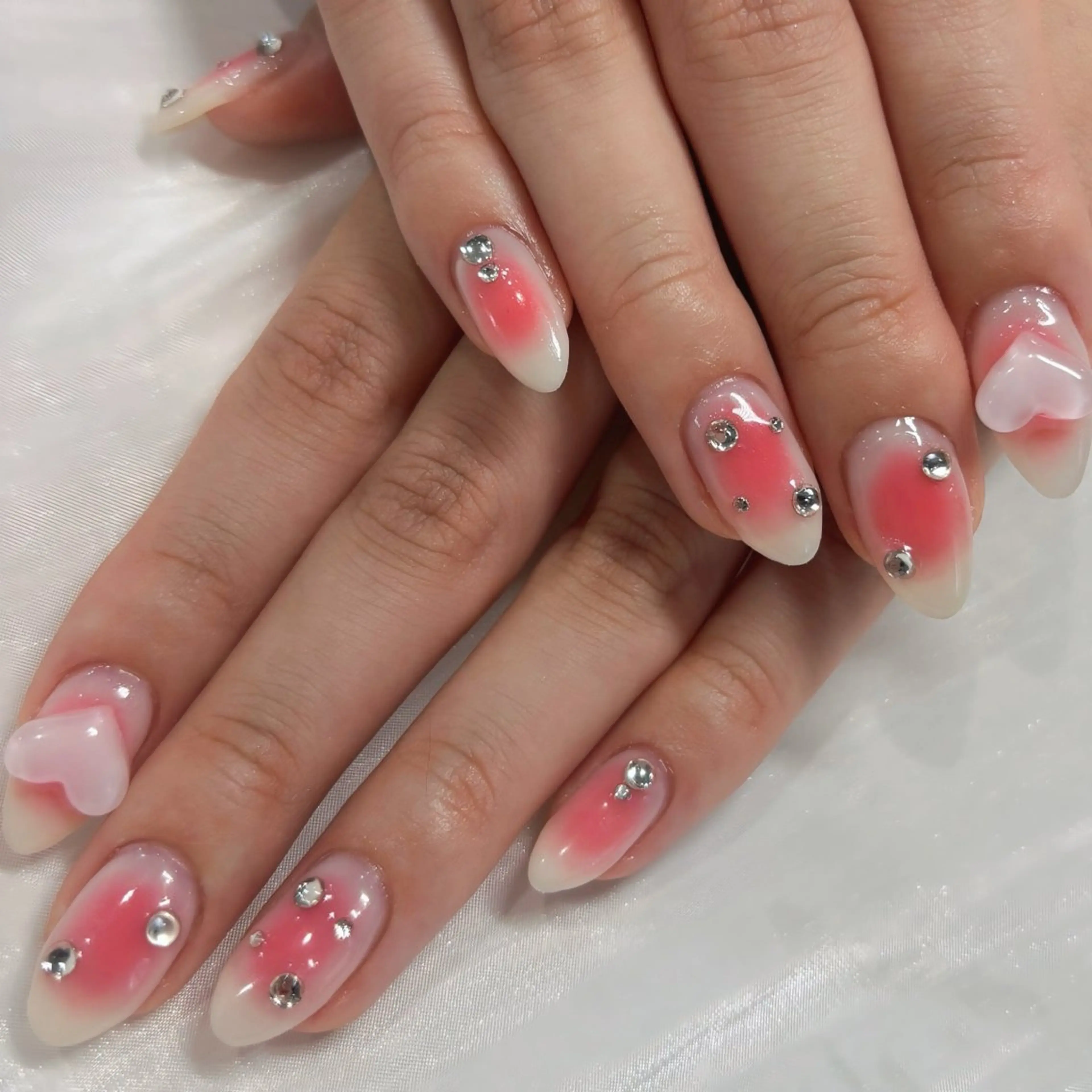 ネイル チークネイル MARUCHU💋 SAYAKAのネイルデザイン