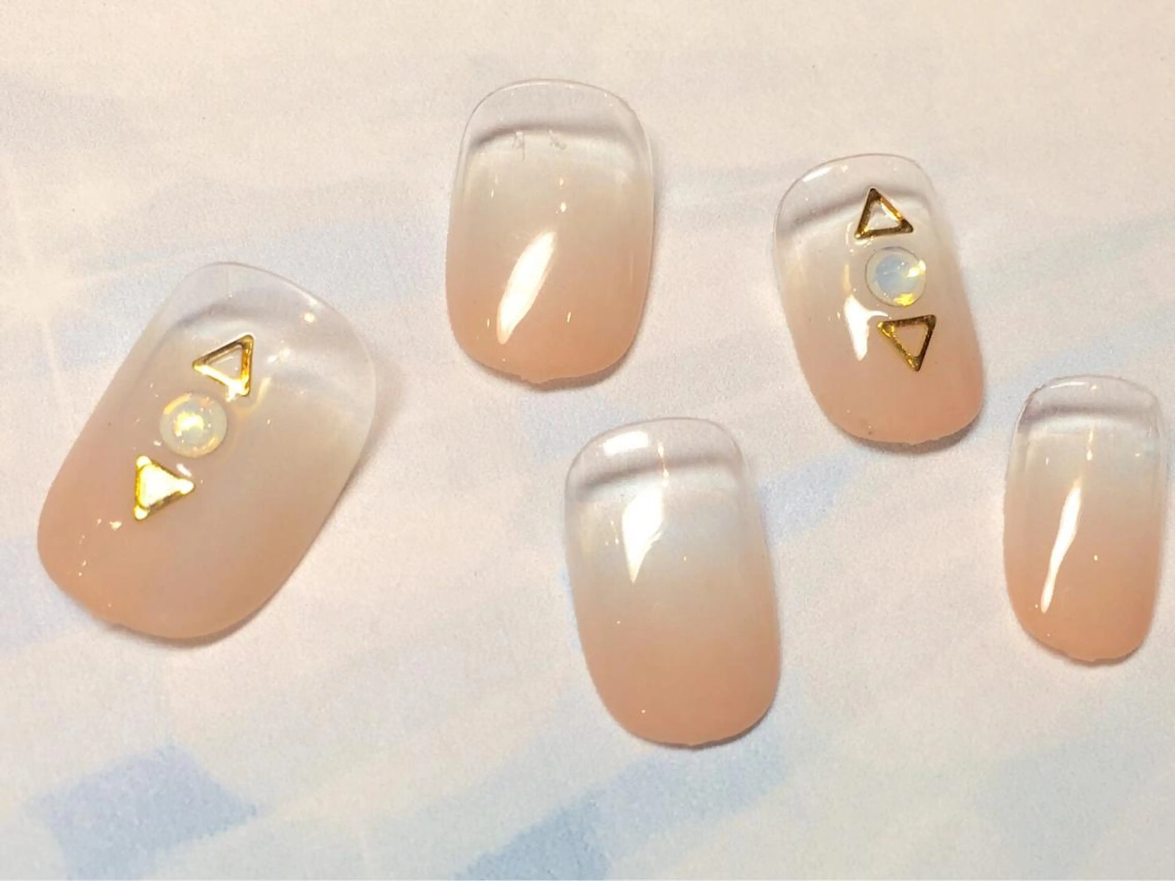 ネイル Aubel.nord_nail所属・Aubel.nord オーベルノールのネイルデザイン