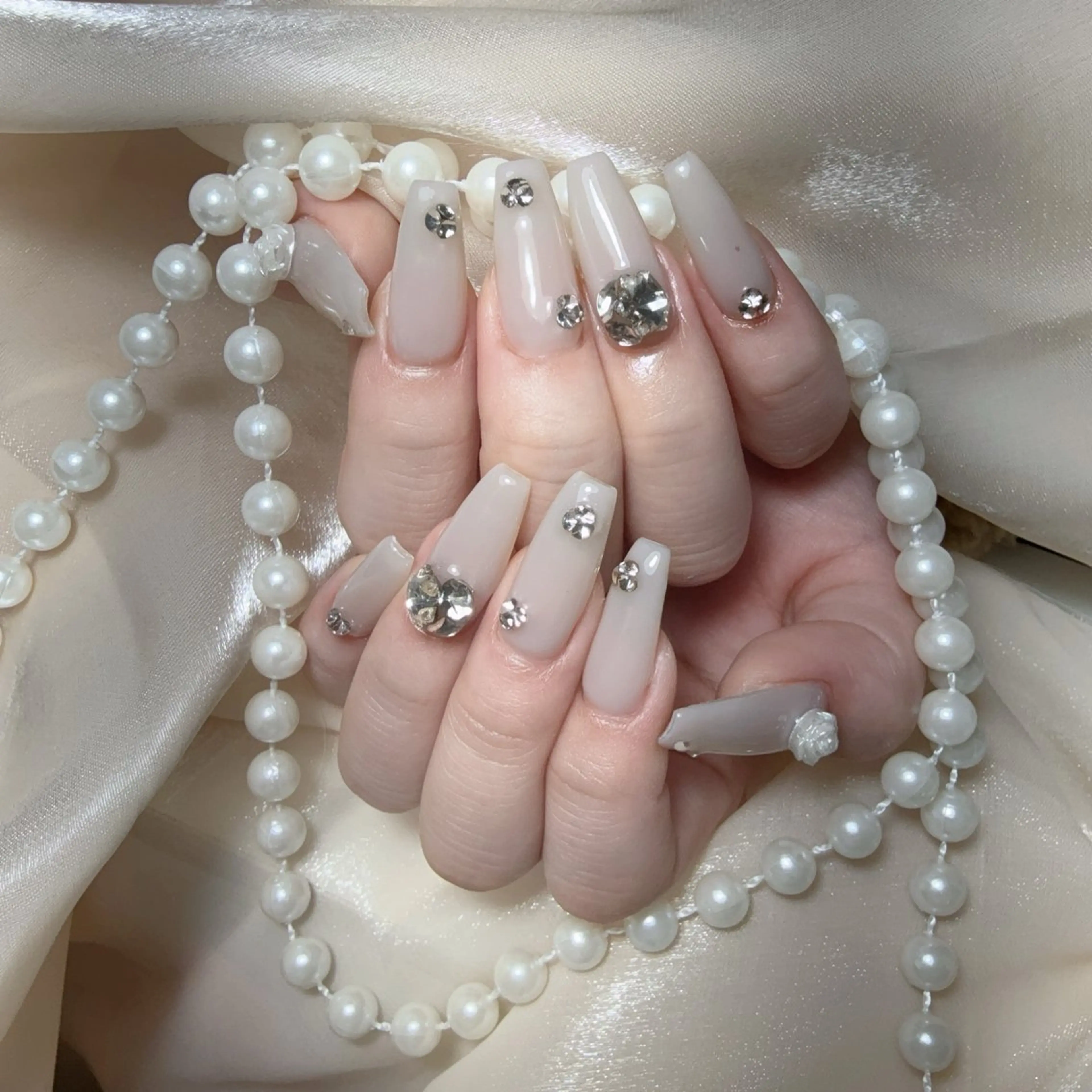 ネイル Fairyフェアリーネイルサロン所属・Nail Hibi サロンのネイルデザイン