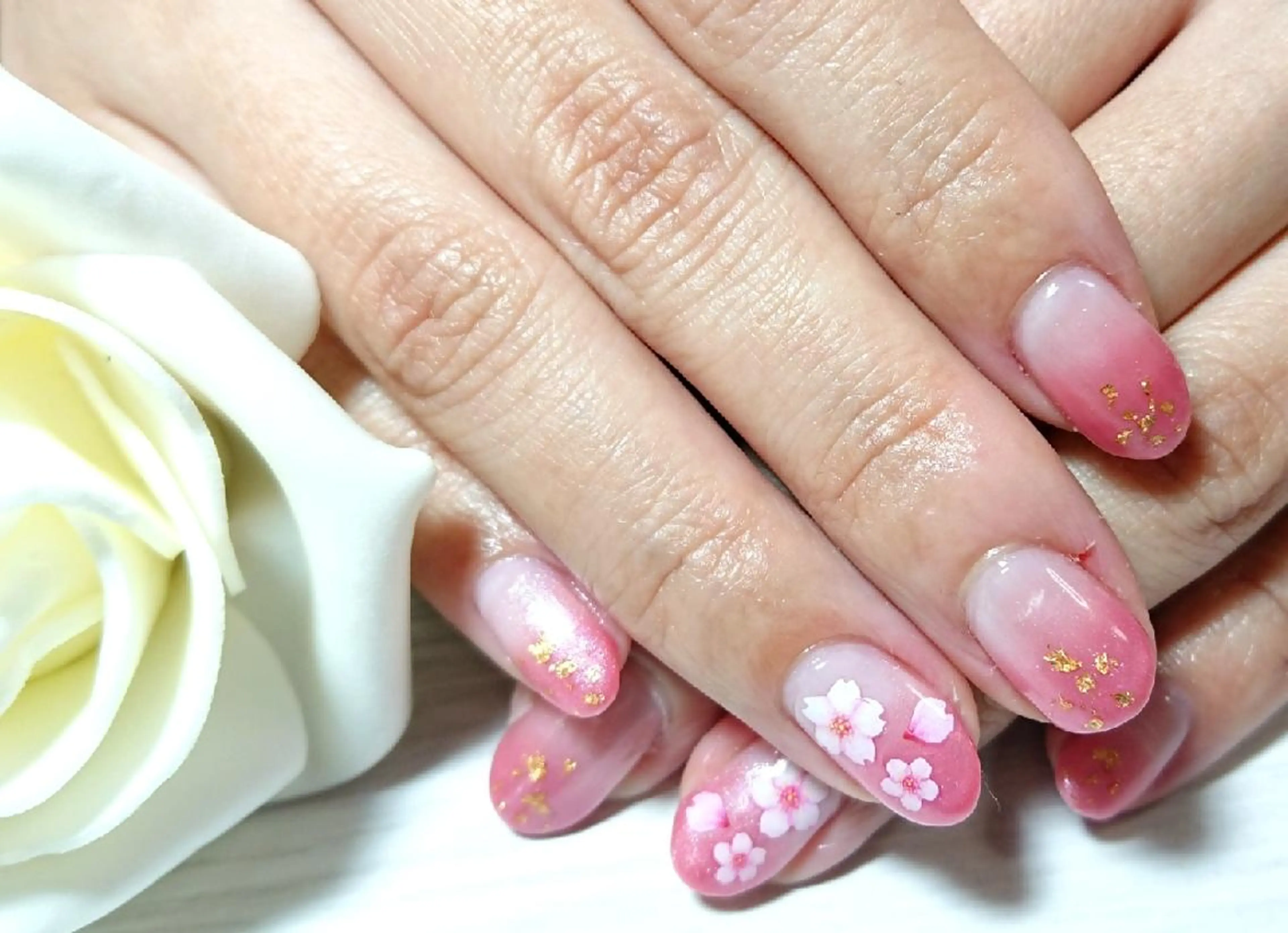 ネイル 桜ネイル 林 珠里のネイルデザイン