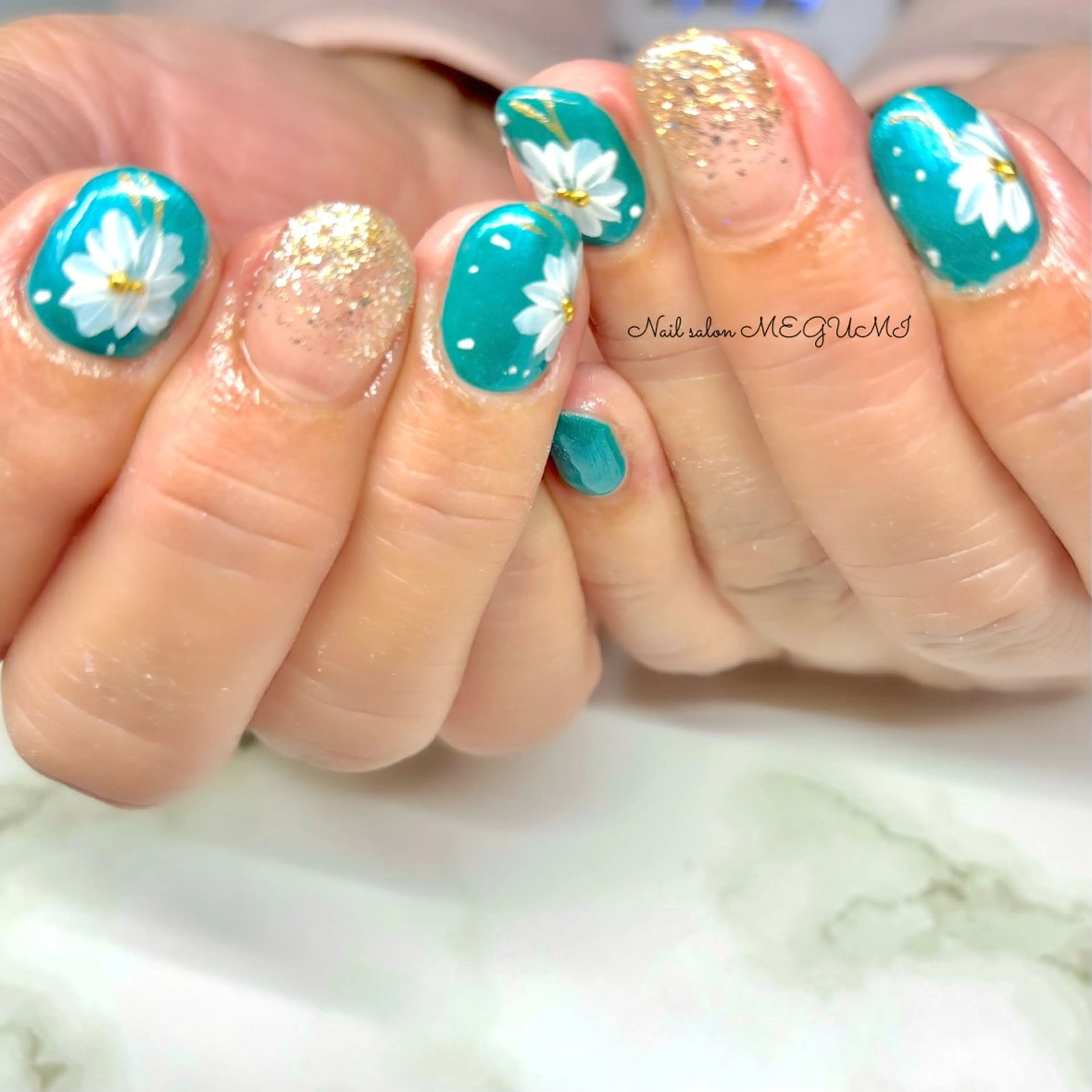ネイル Nail salon MEGUMIのネイルデザイン