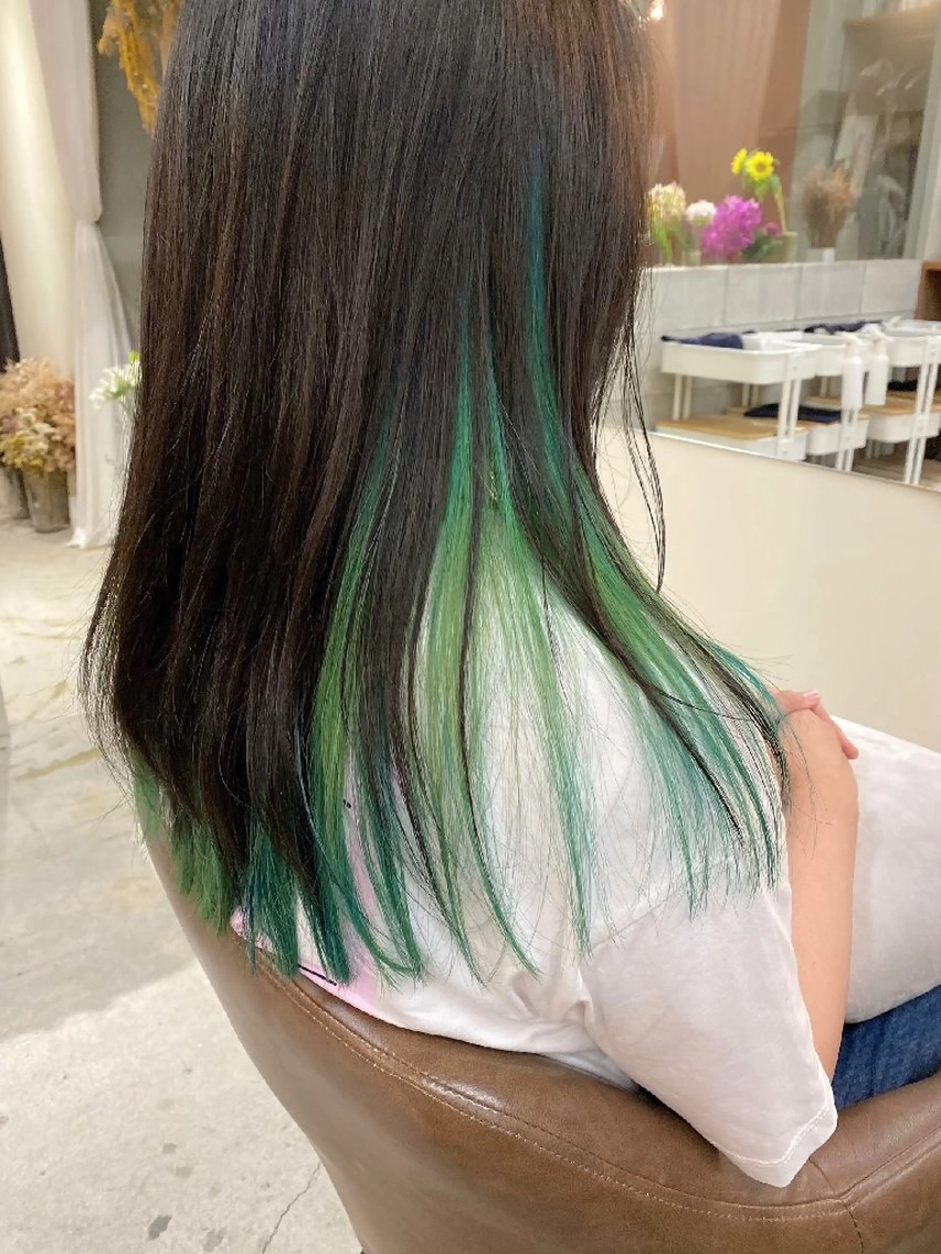 カラー 🌸花屋併設🌸石垣 友基のヘアスタイル