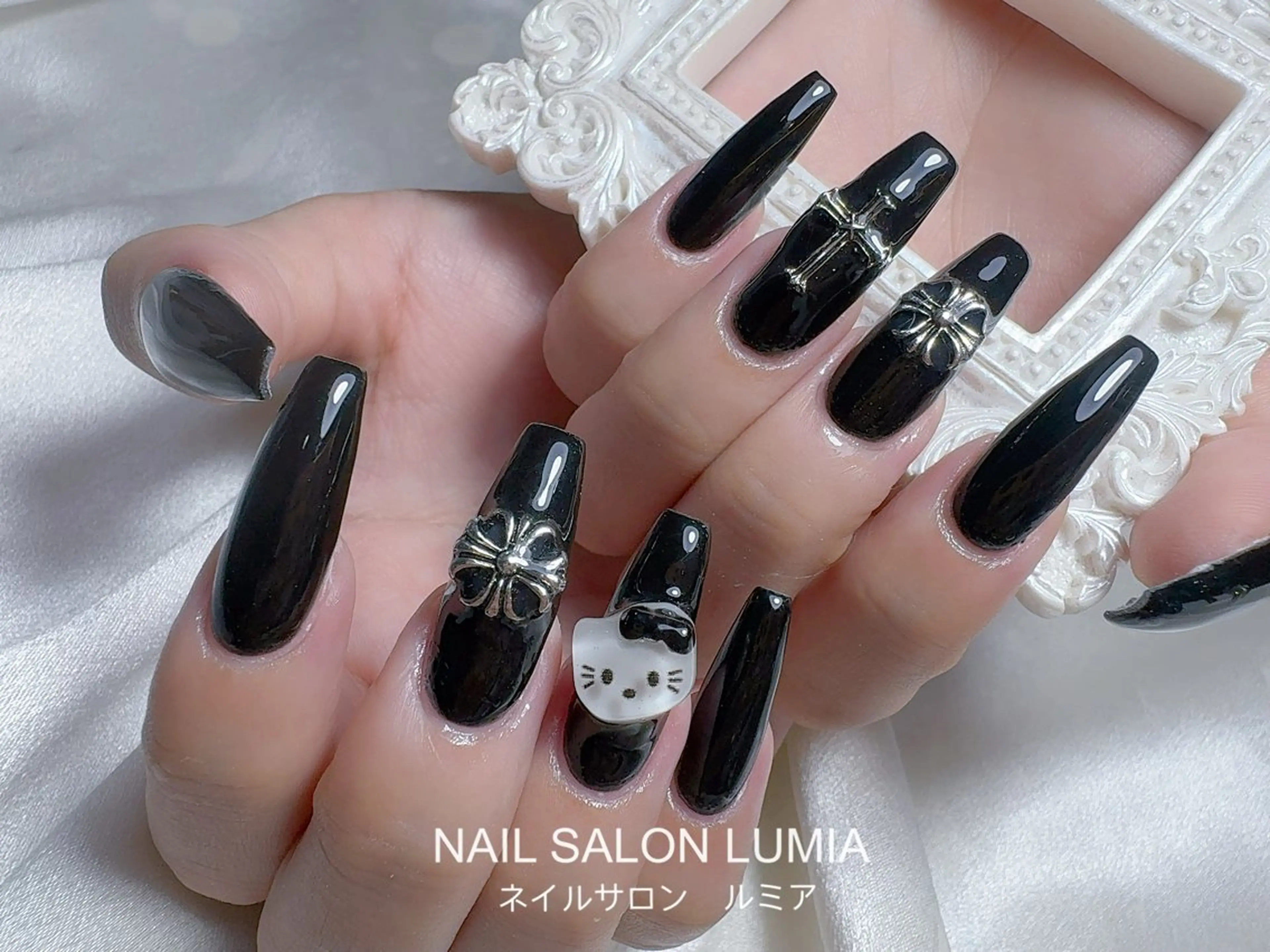 ネイル ハンドネイル ネイルサロン ルミア Lumia 店長のネイルデザイン