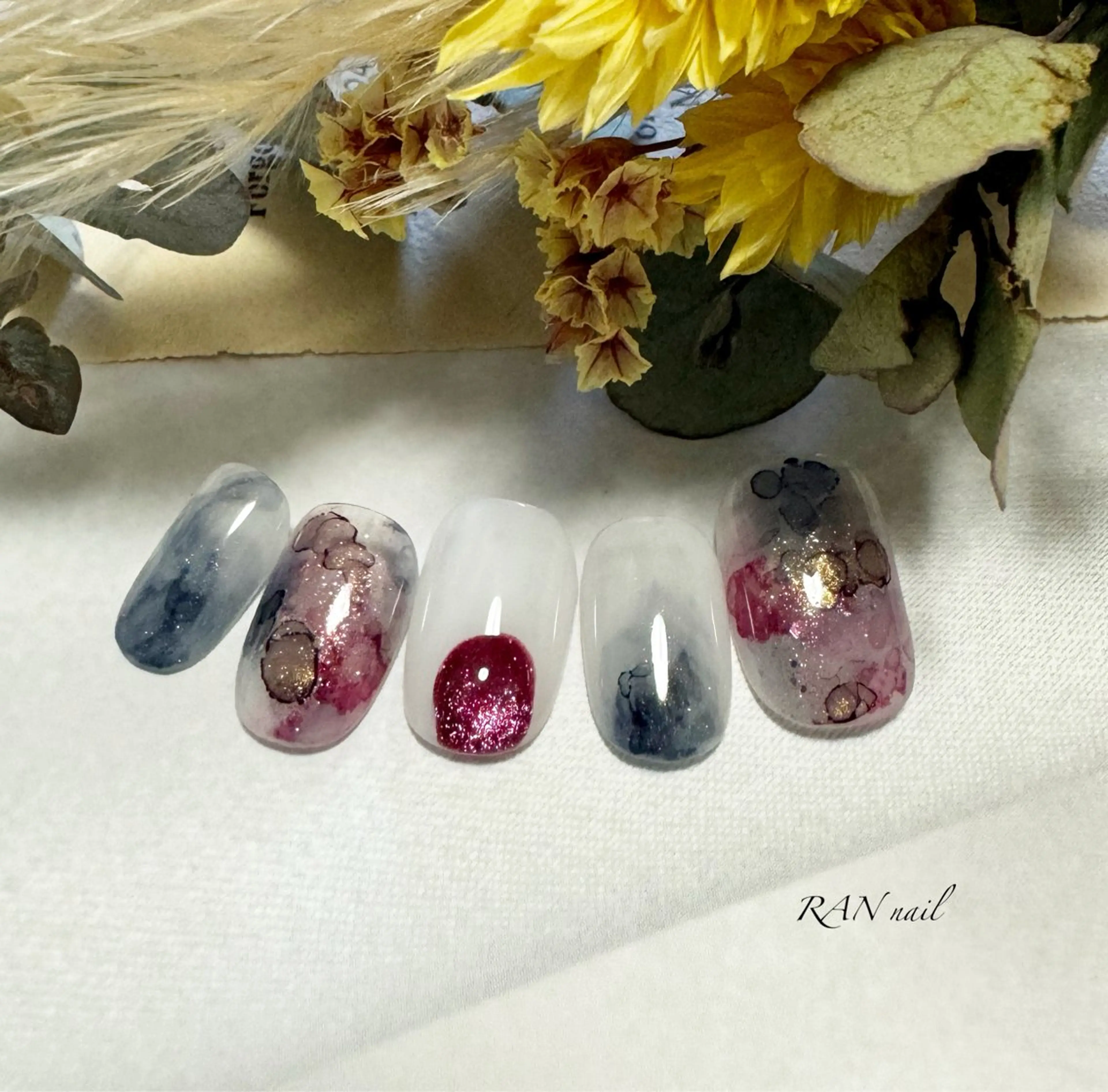 ネイル アートネイル ボルドー ネイビー ハンドネイル フットネイル RAN nail 〜ランネイル〜所属・RAN nailのネイルデザイン