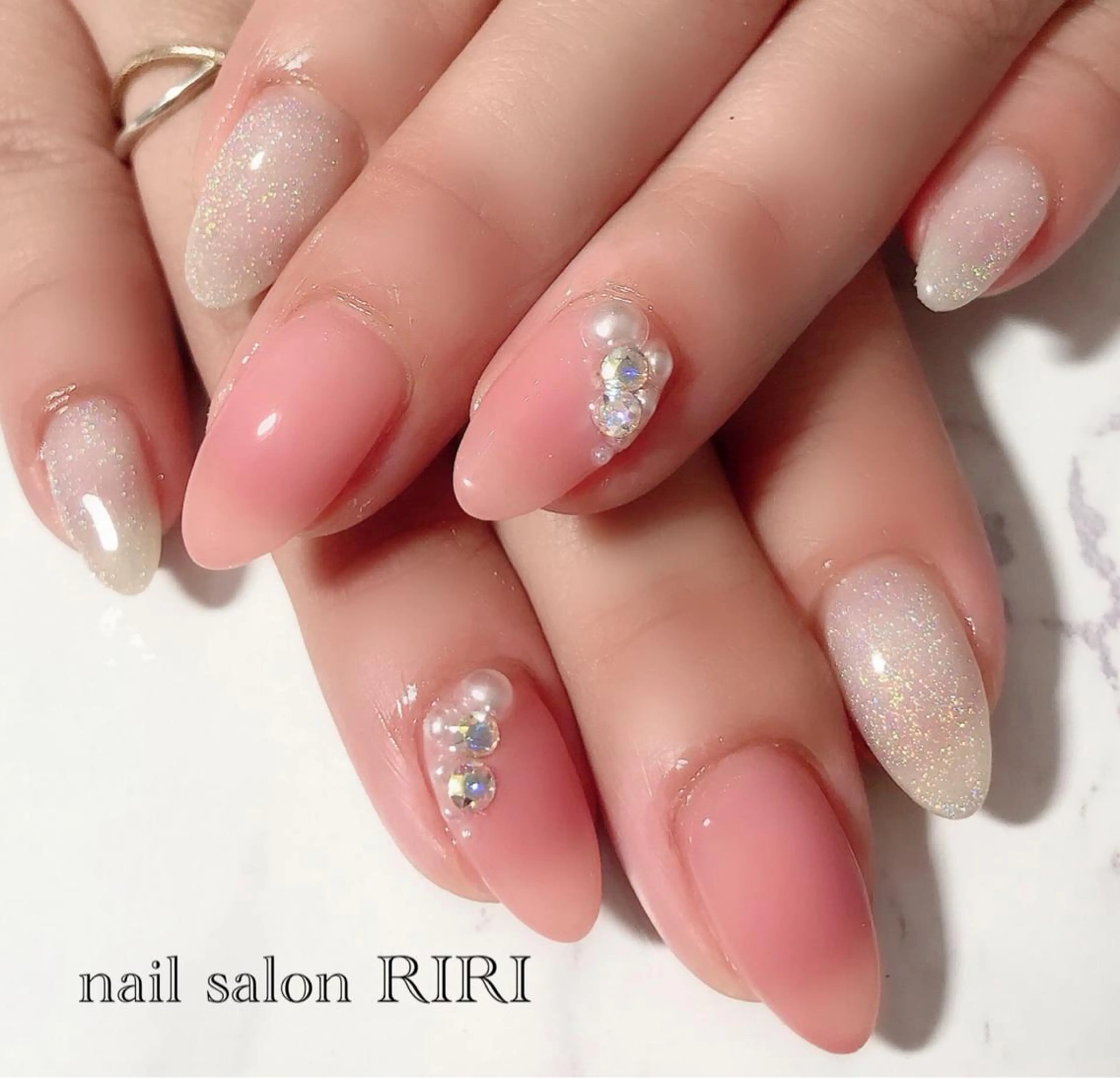 ネイル アートネイル マグネットネイル ストーンネイル private  nail  salon RIRI所属・RIRI リリのネイルデザイン